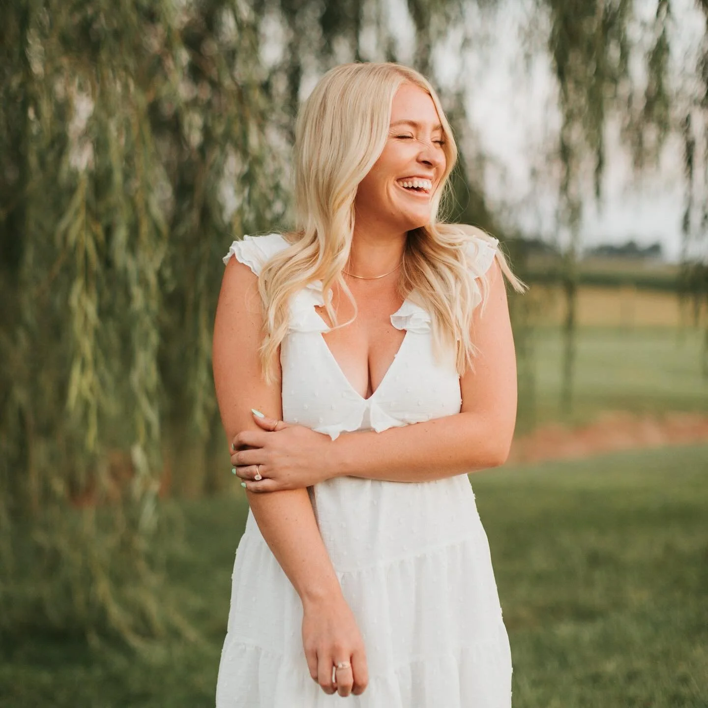 The biggest happiest 3️⃣0️⃣th birthday to our girl @courtlehhair !!!
She keeps us on time, organize, hydrated, and all together running smoothly!
To say we&rsquo;d be lost without her would be an understatement!

We love ya, Court!!!