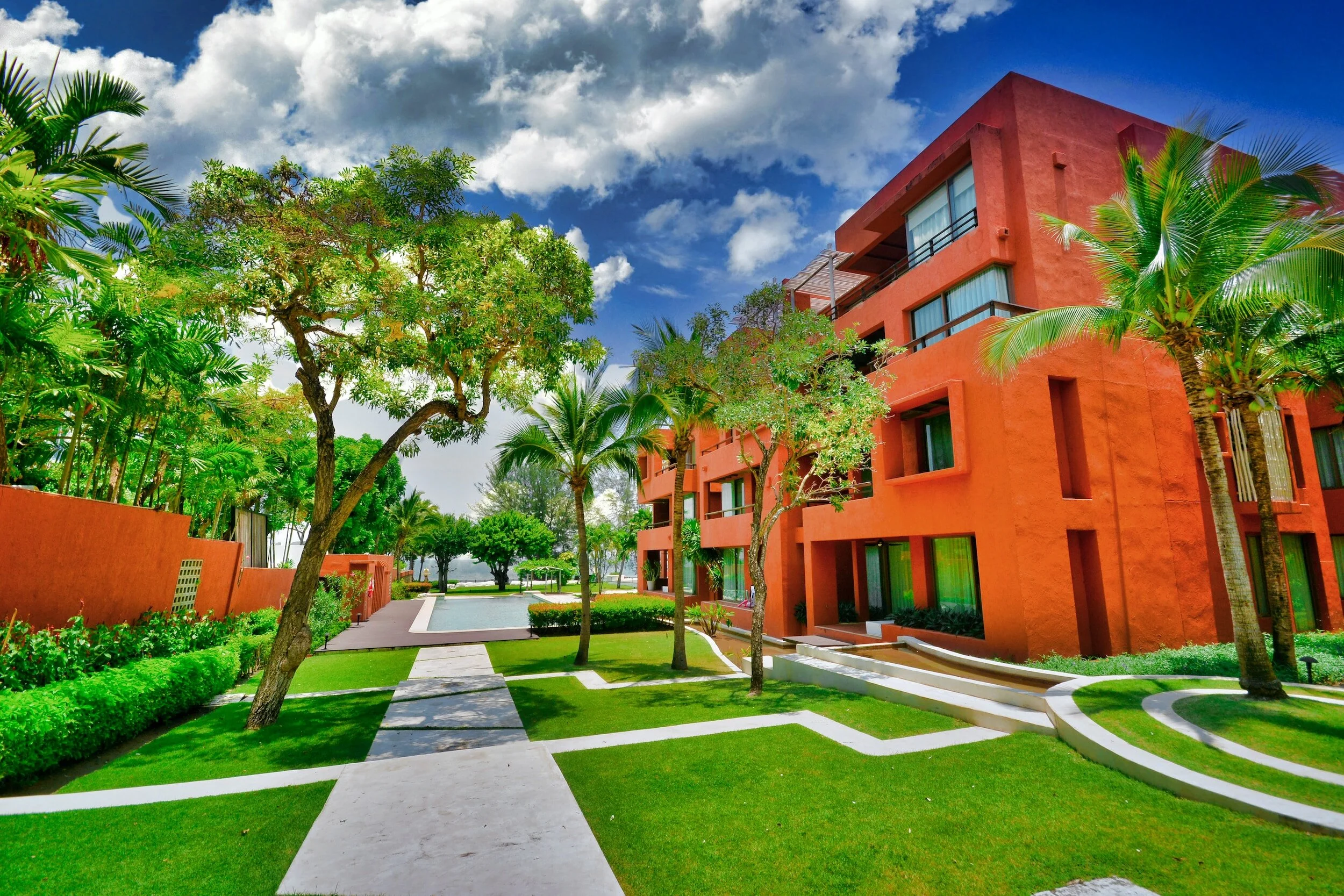 The Value of Professional Landscaping for Residential Estates