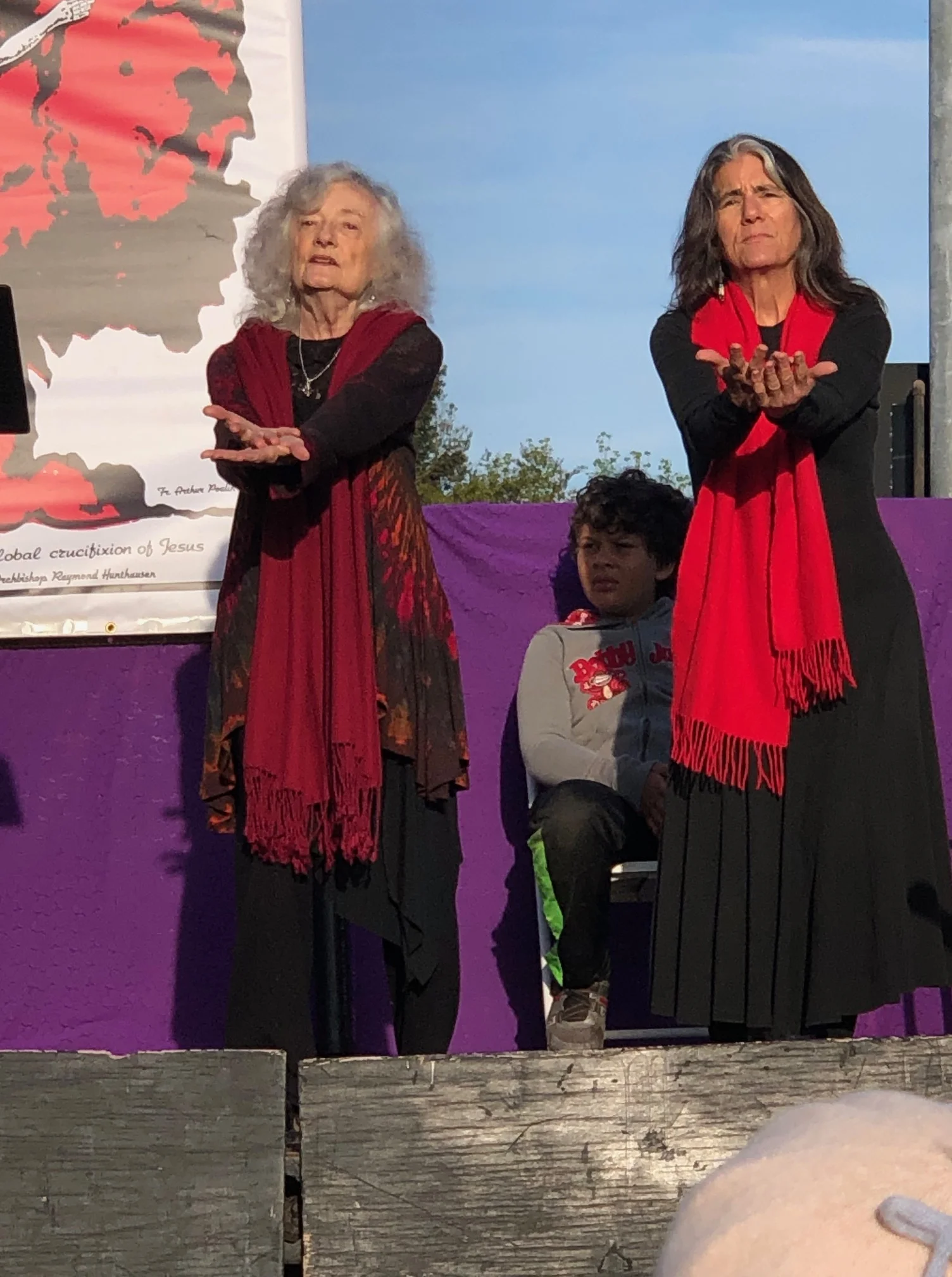 Sacred movement led by Carla De Sola & Kathleen Robbiano
