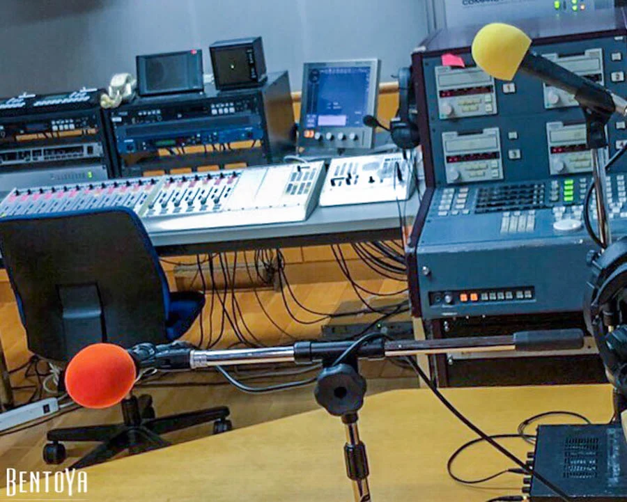 FM Yokohama Radio Show BentoYa Cooking Live on June 3-2.jpg