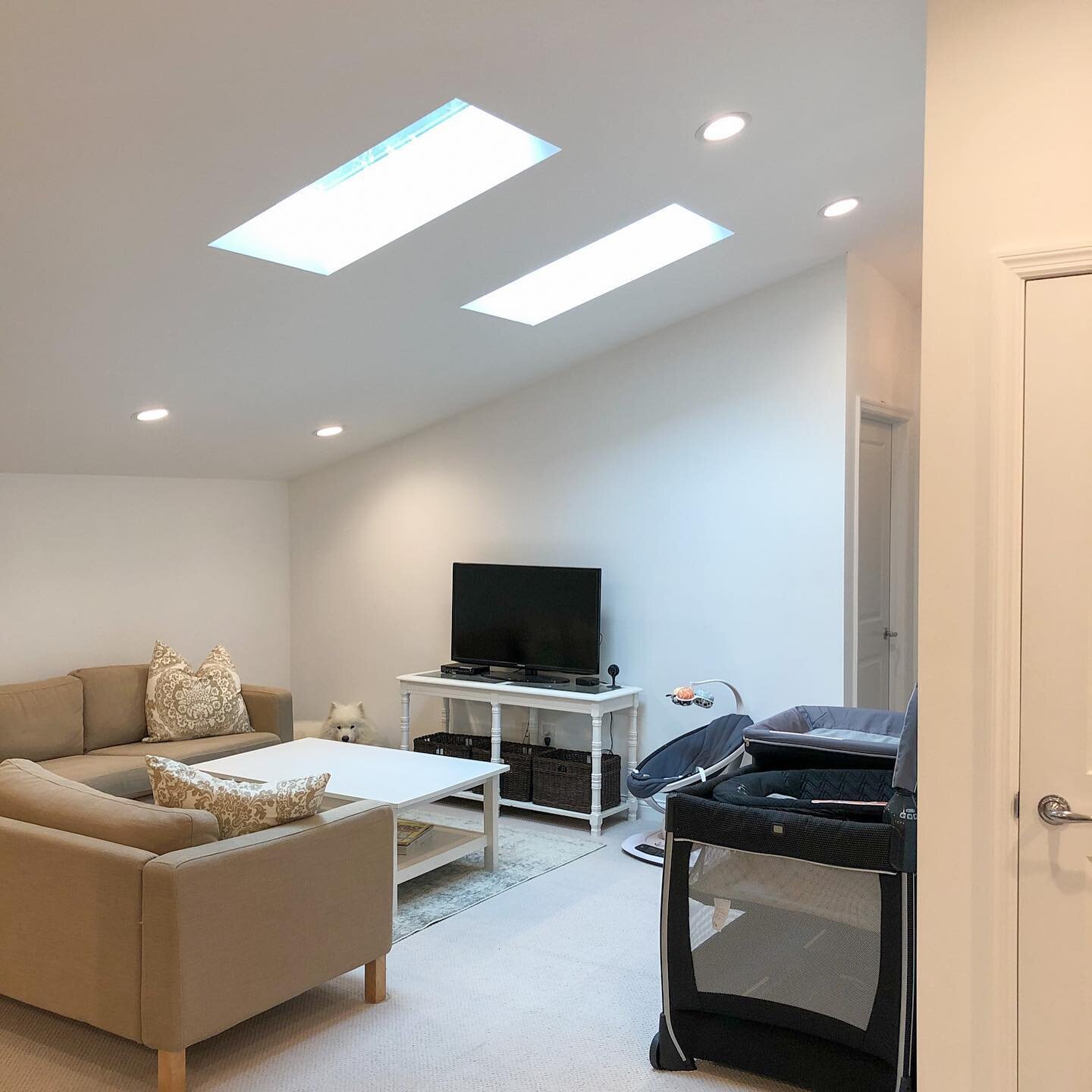 Showing a little tour of this space in stories today! It&rsquo;s the main living area in our attic (see the cameo our dog made in the first pic?). Swipe to see before pictures. Look how much of a difference adding the skylights made! More pictures an