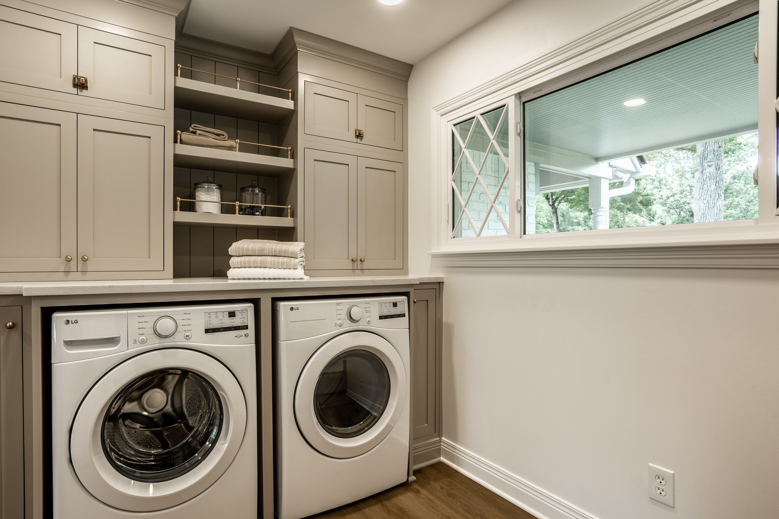 30-7105 Sylvan Ridge Rd.jpg