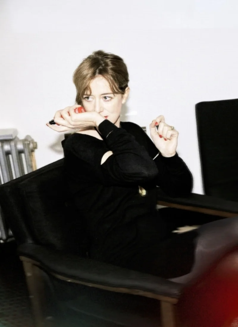 - Olivia Bransbourg by Kanak Guo