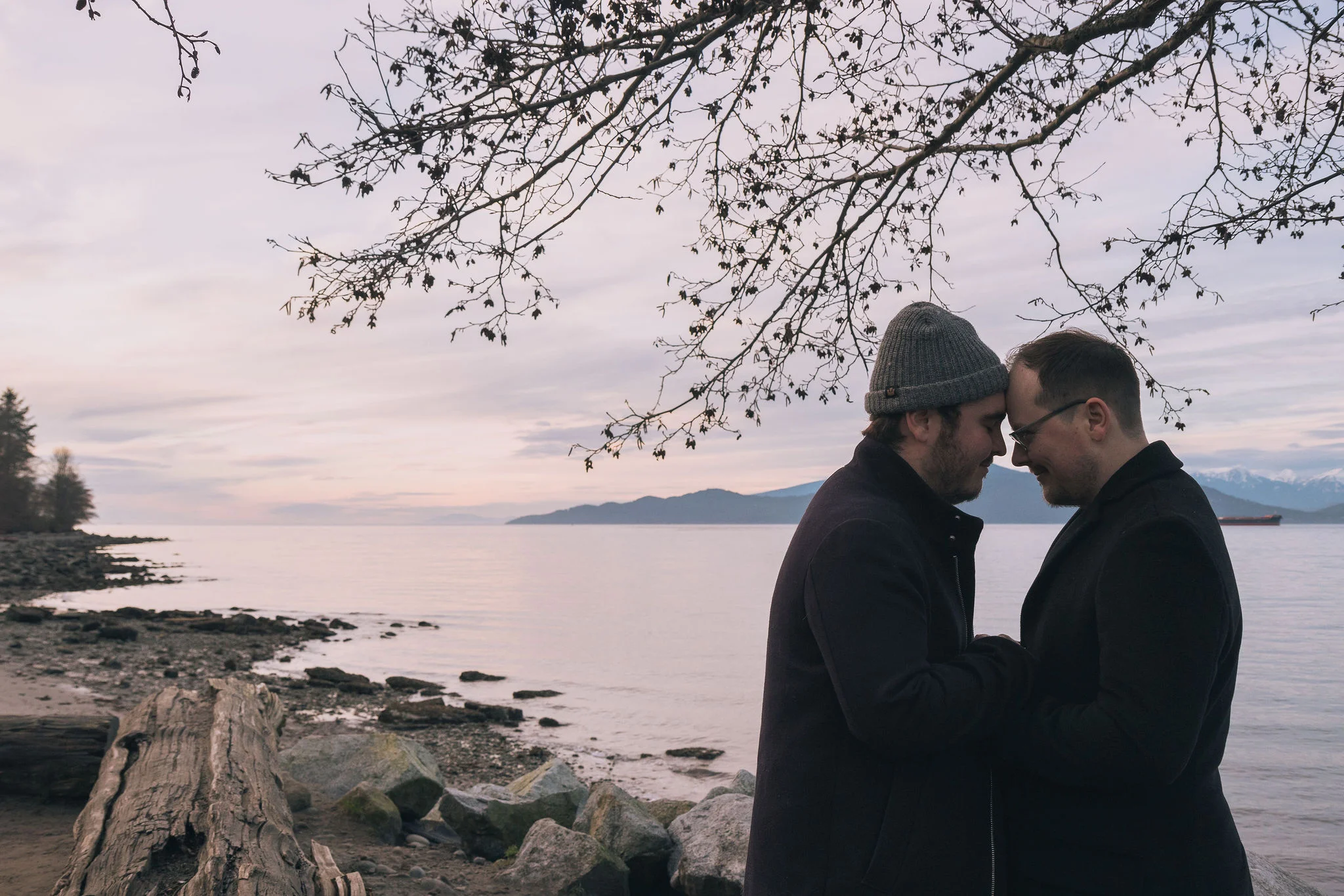 MV_beach_engagement-48.jpg