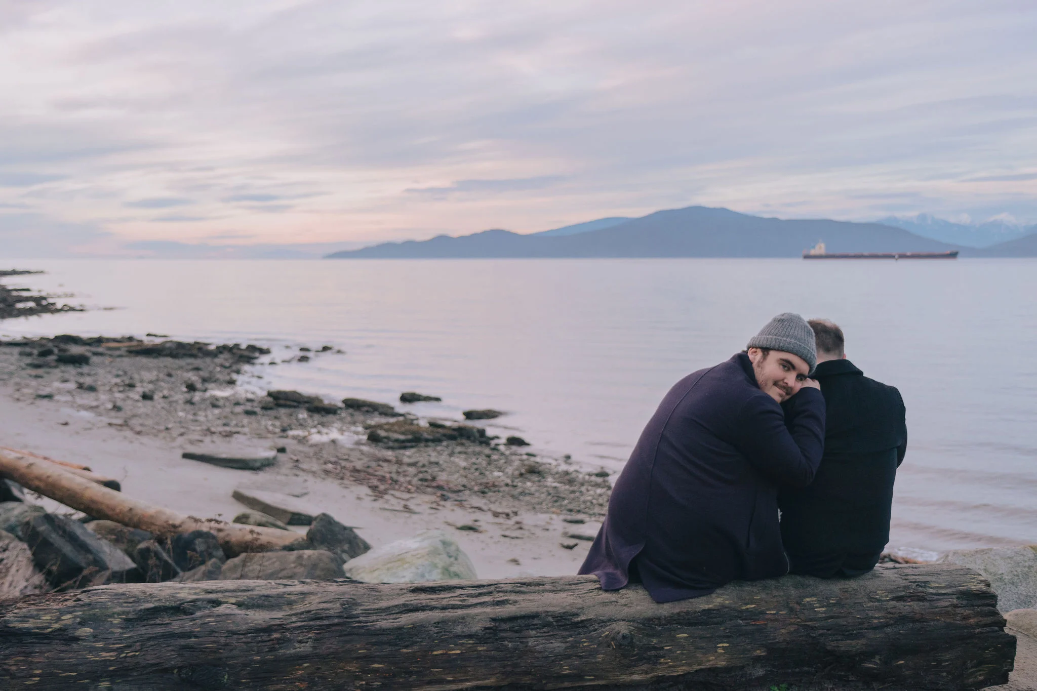 MV_beach_engagement-53.jpg