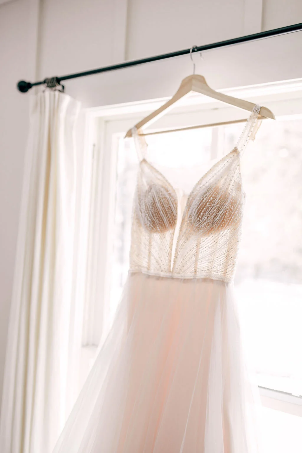 BridalDetails-2020.01.07BigRockCreekstyledshoot-4.jpg