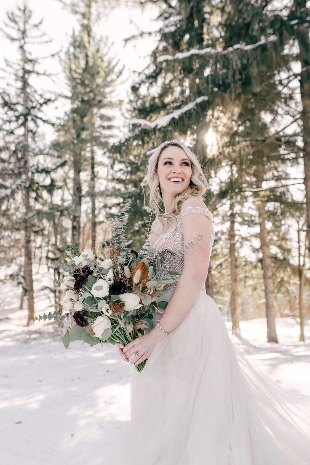 Bridals-2020.01.07BigRockCreekstyledshoot-40.jpg
