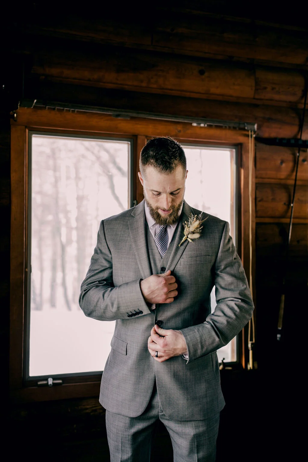 Groom-2020.01.07BigRockCreekstyledshoot-3.jpg