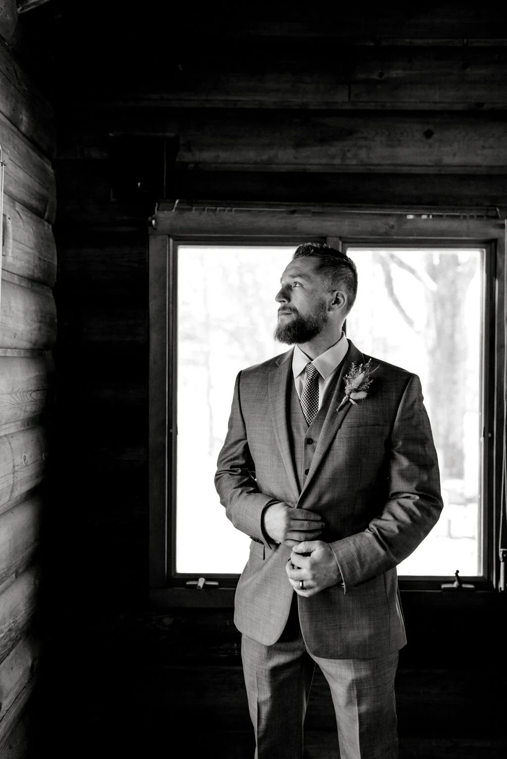 Groom-2020.01.07BigRockCreekstyledshoot-9.jpg
