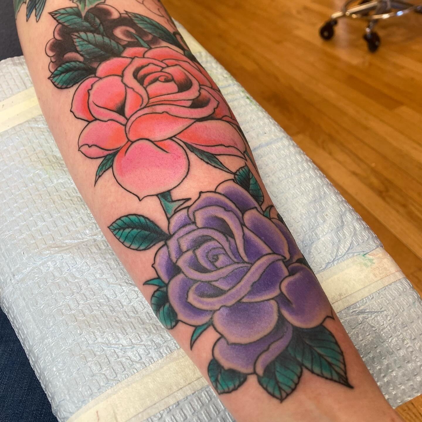 Added these beautiful roses to a bird and flower sleeve we have in progress @namebrandtattoo  Thanks Adriana!  It&rsquo;s always good to see you and Stephane!