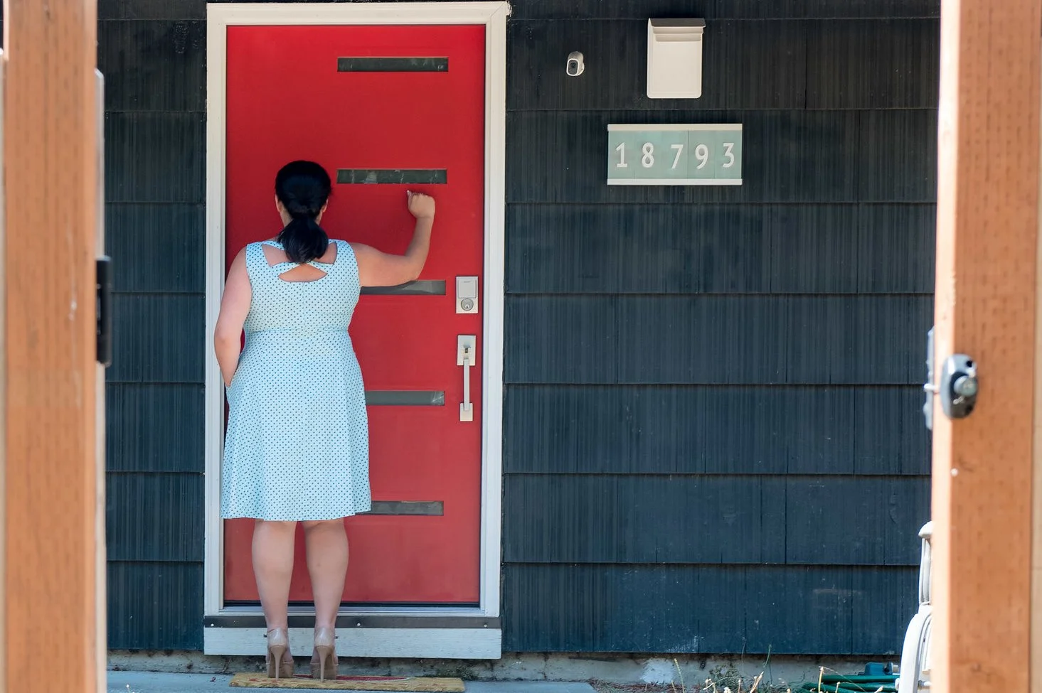 prepare-your-home-for-airbnb-security.jpg