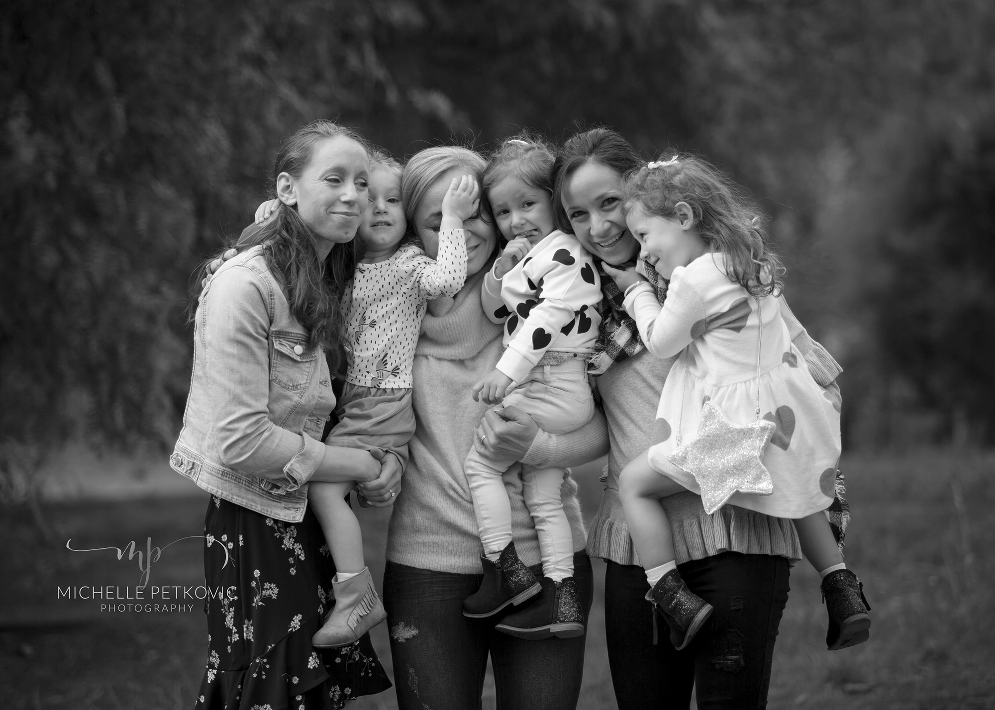 big-family-photpgraphy-adelaide.jpg