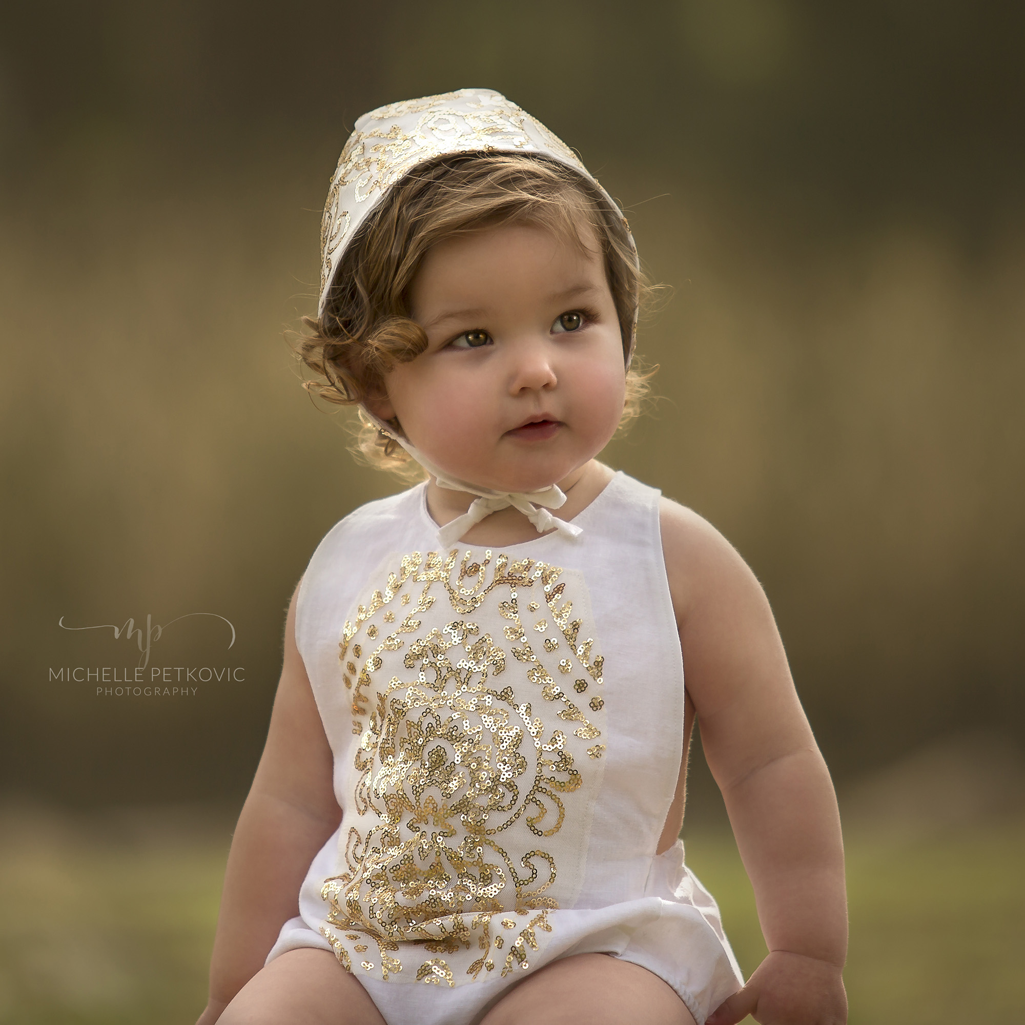   Lolamoolu  100% cotton white &amp; gold sun suit an dmatching bonnet in size 1 