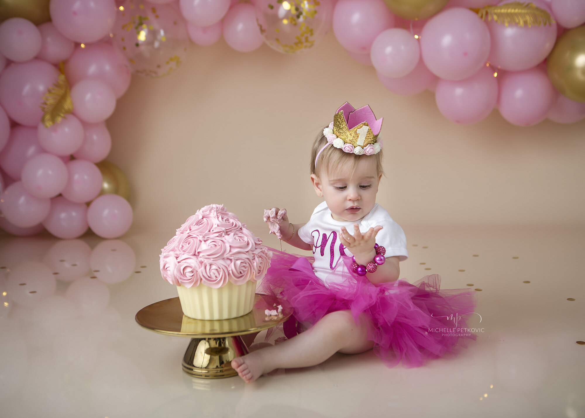 Copy of pink and gold cake smash session