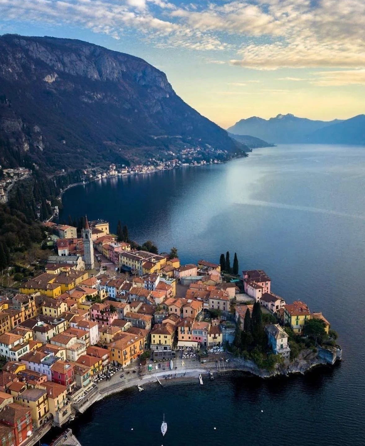 Lake Como aerial .jpeg