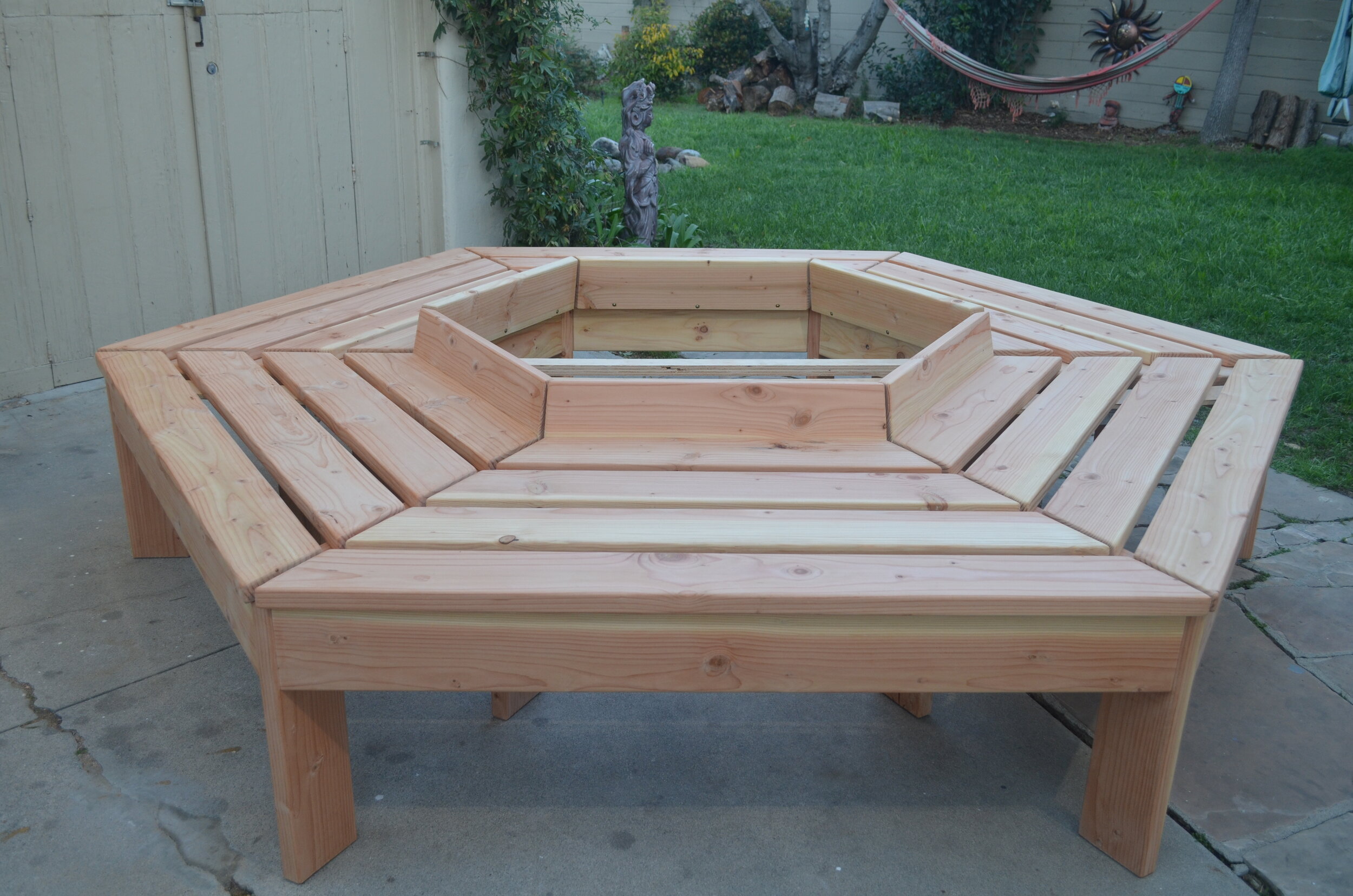 Douglas Fir Hexagonal Bench