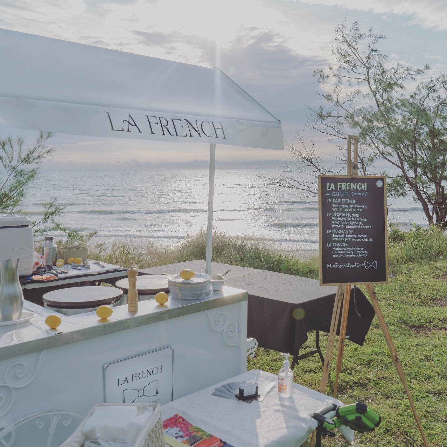#webringthesunsettoyouanywhere #crepeslife #privateevent  #birthday #justforyou #darwinlife #northernterritory #darwinmarkets #lafrenchcrepes