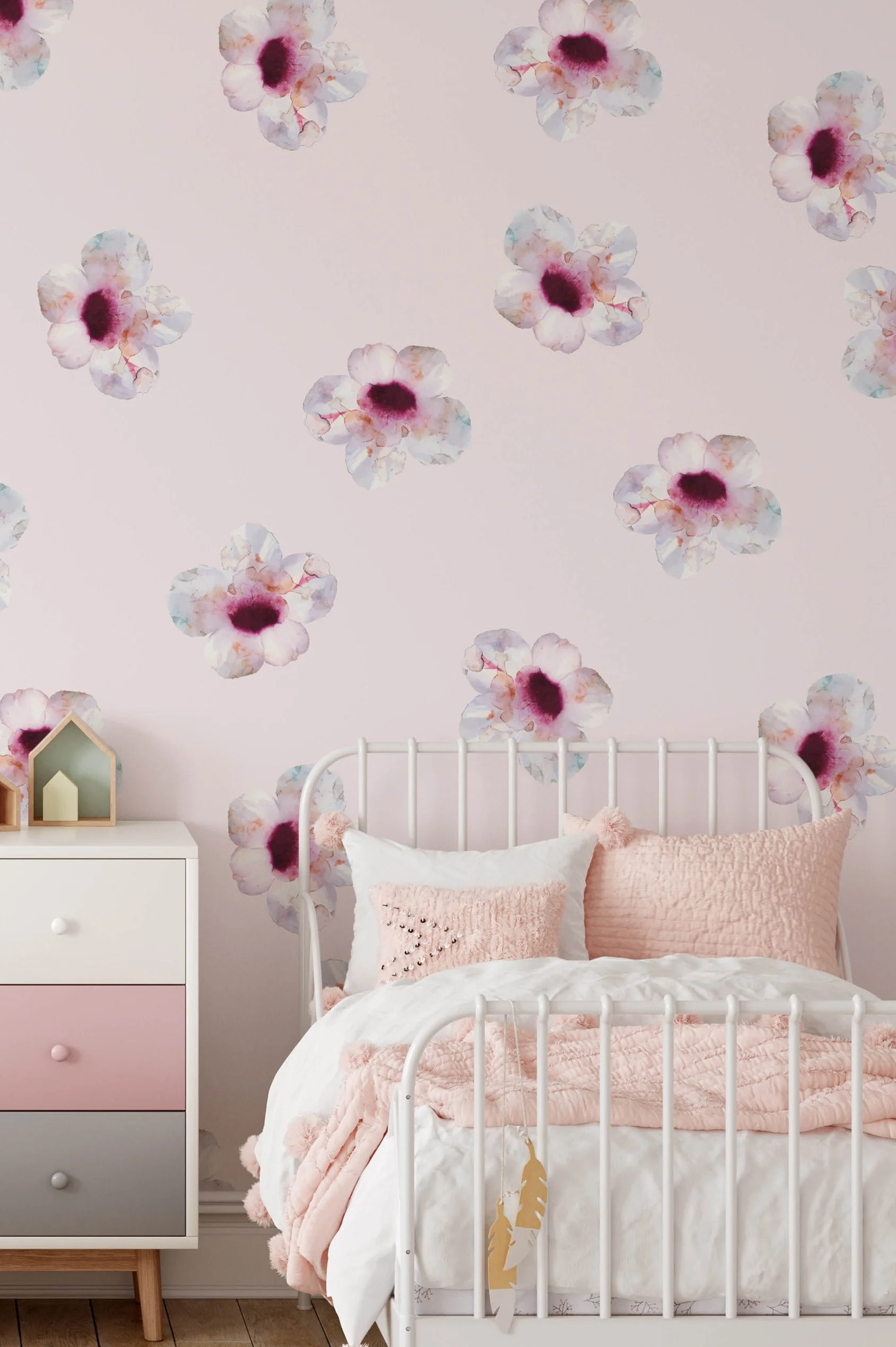 clara-wallpaper-website-image-1.jpg