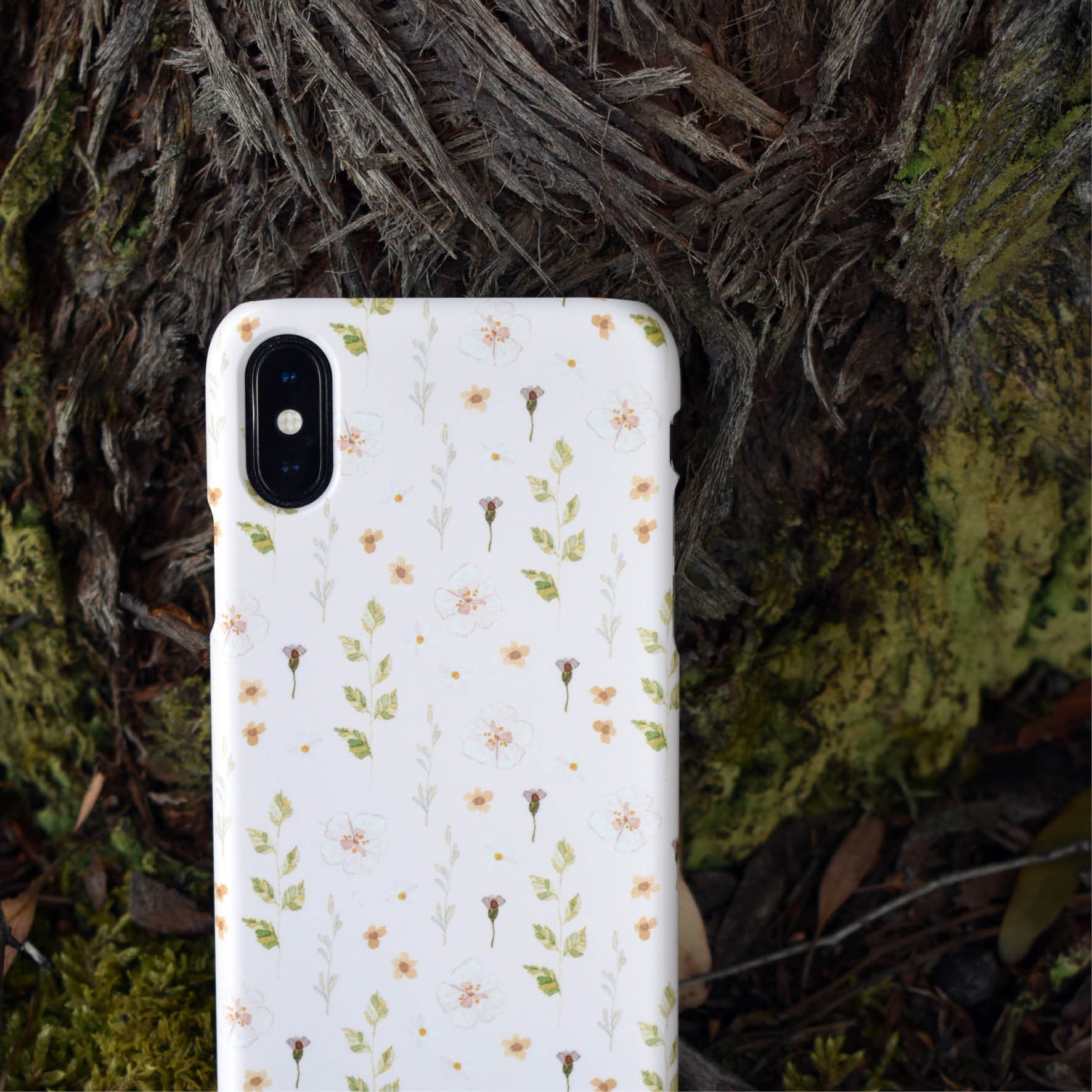 yara-wildflower-phone-case.jpg