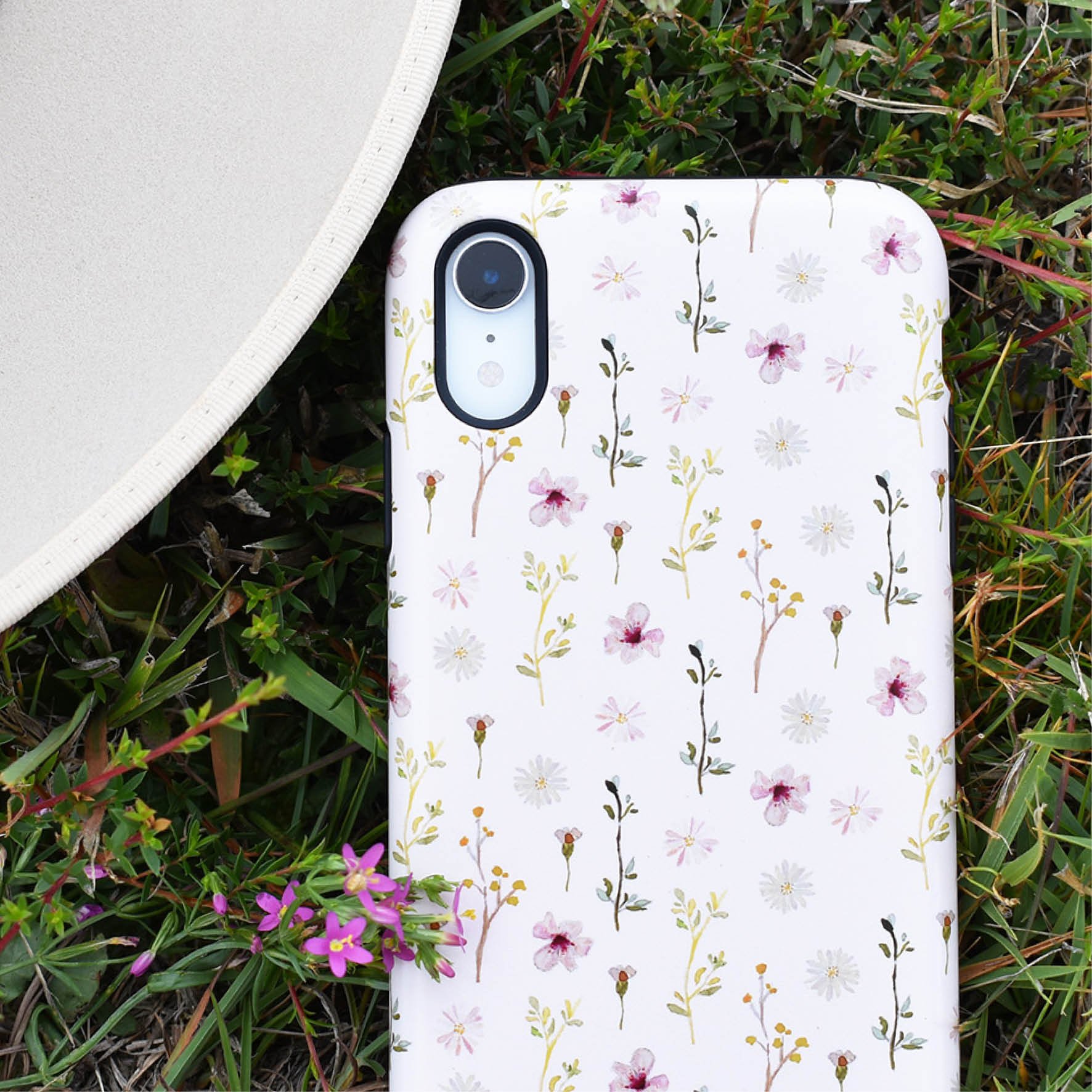 frankie-cute-floral-phone-case.jpg