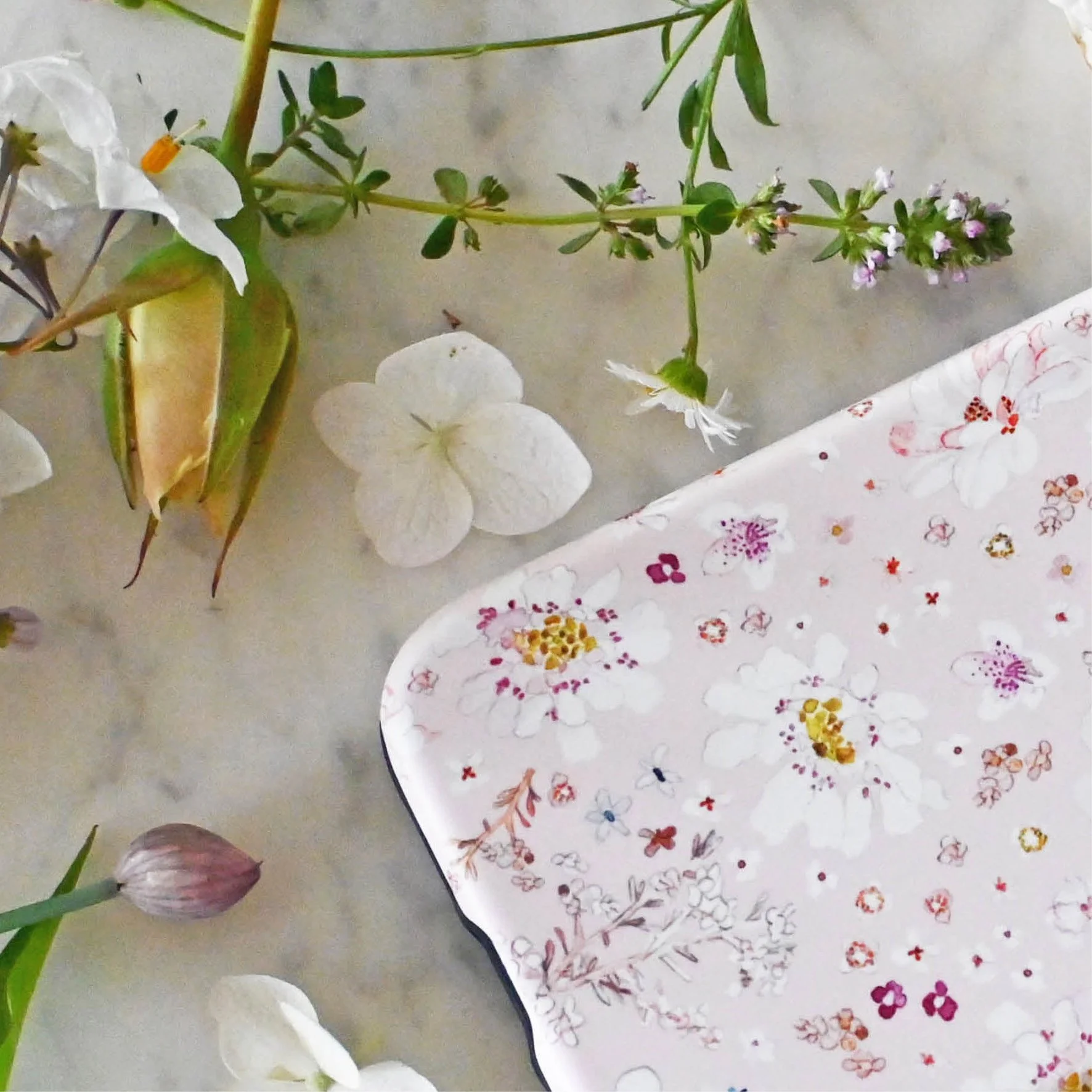 floral-pastel-phone-case.jpg