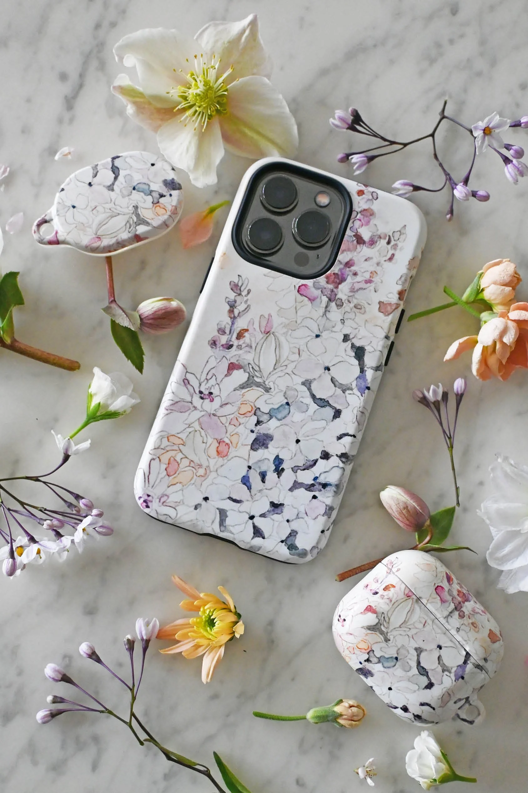 liora-cute-floral-apple-phone-airpod-airtag-case-series.jpg