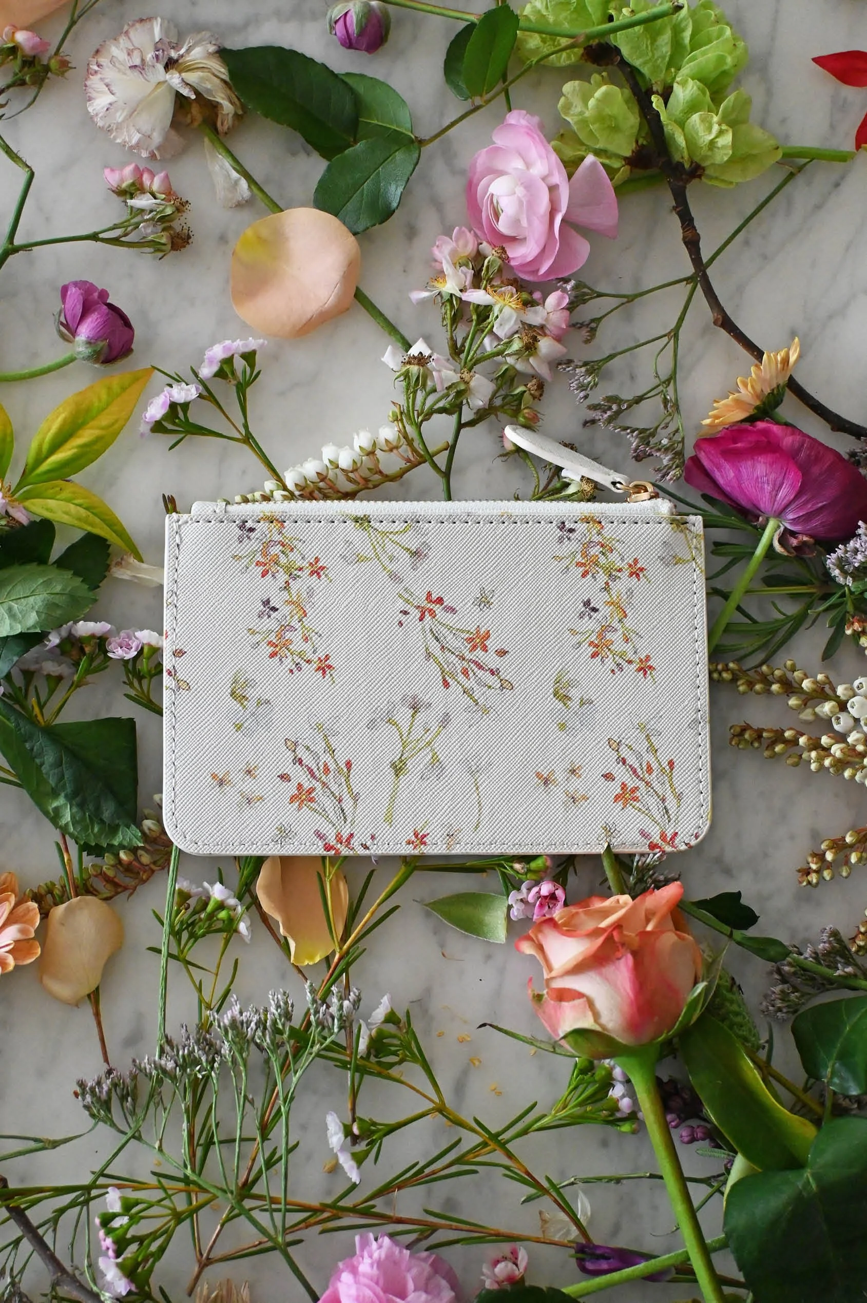 eleanor-floral-coin-purse-clutch.jpg