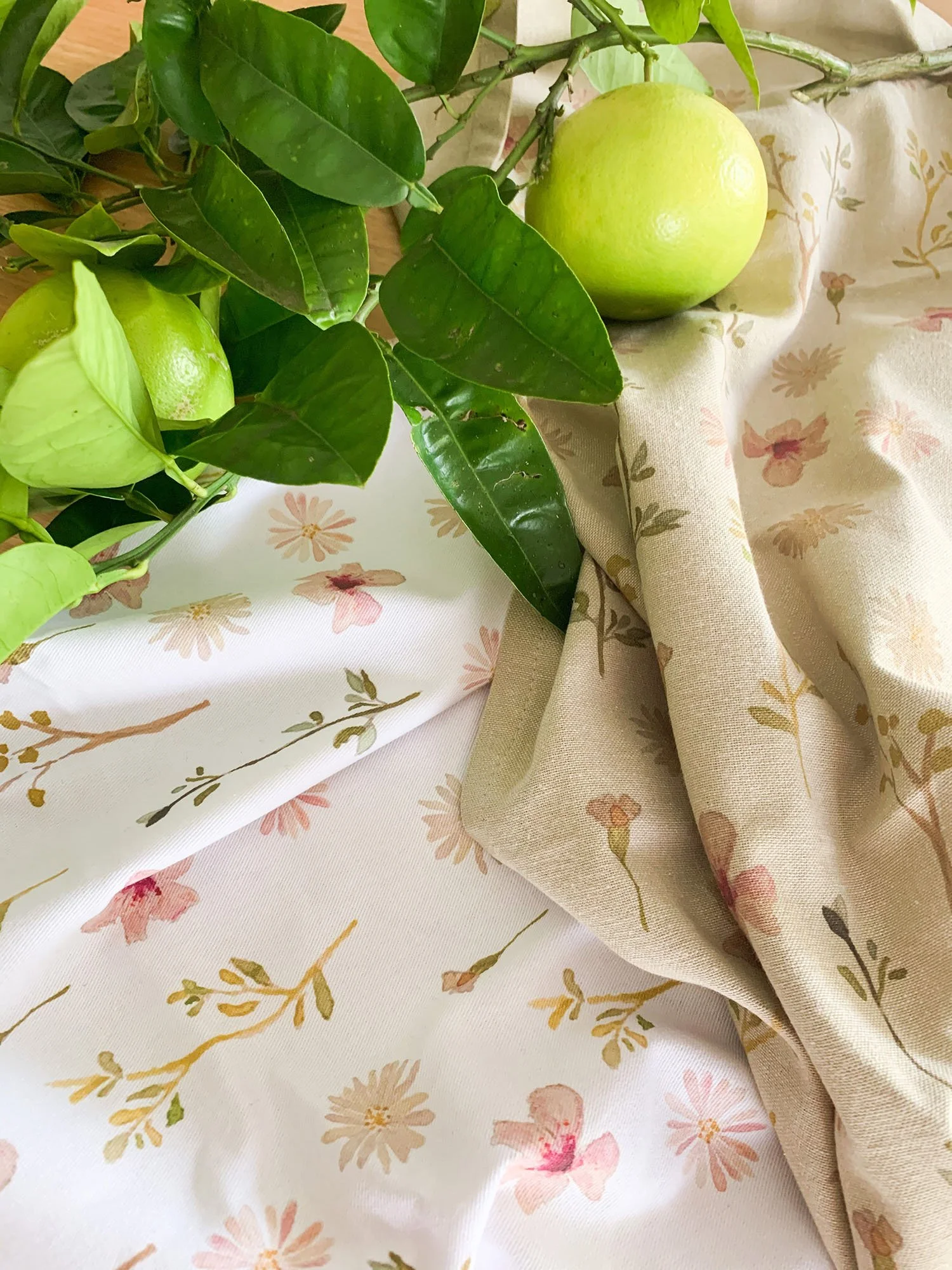 frankie-wildflower-tea-towels-white-and-beige-cotton.jpg