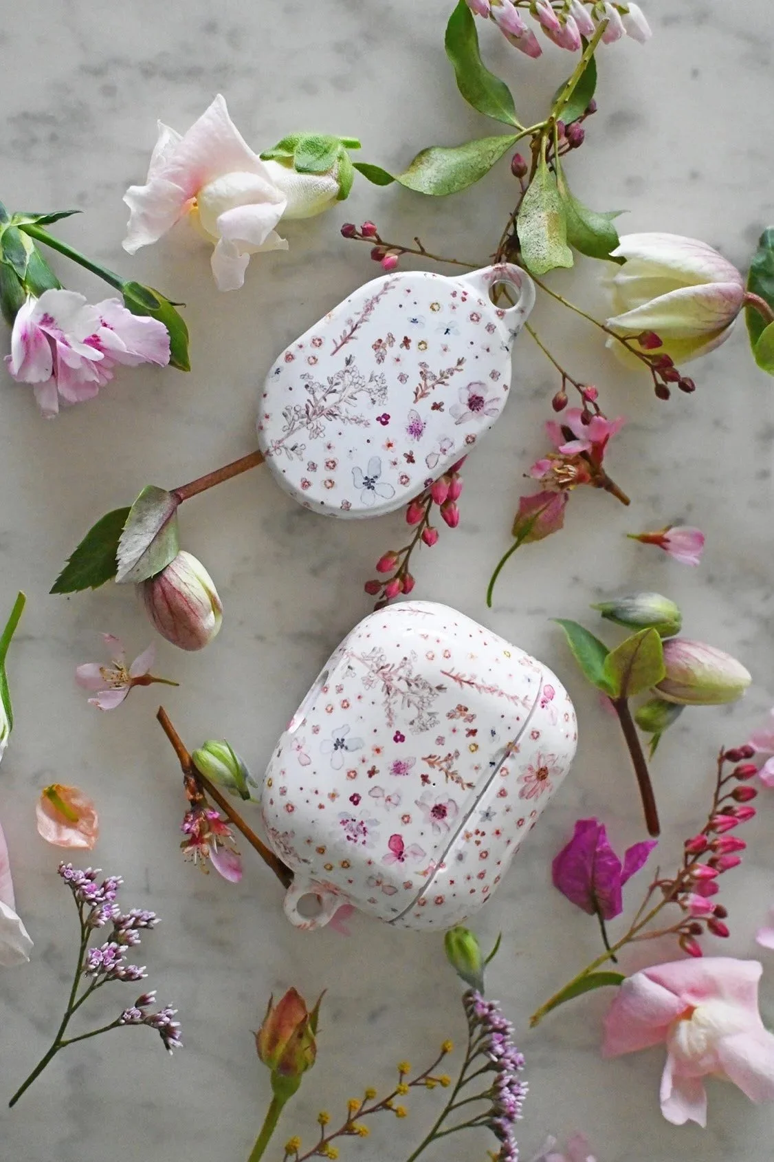 ariyah-flower-airpod-airtag-cases.jpg