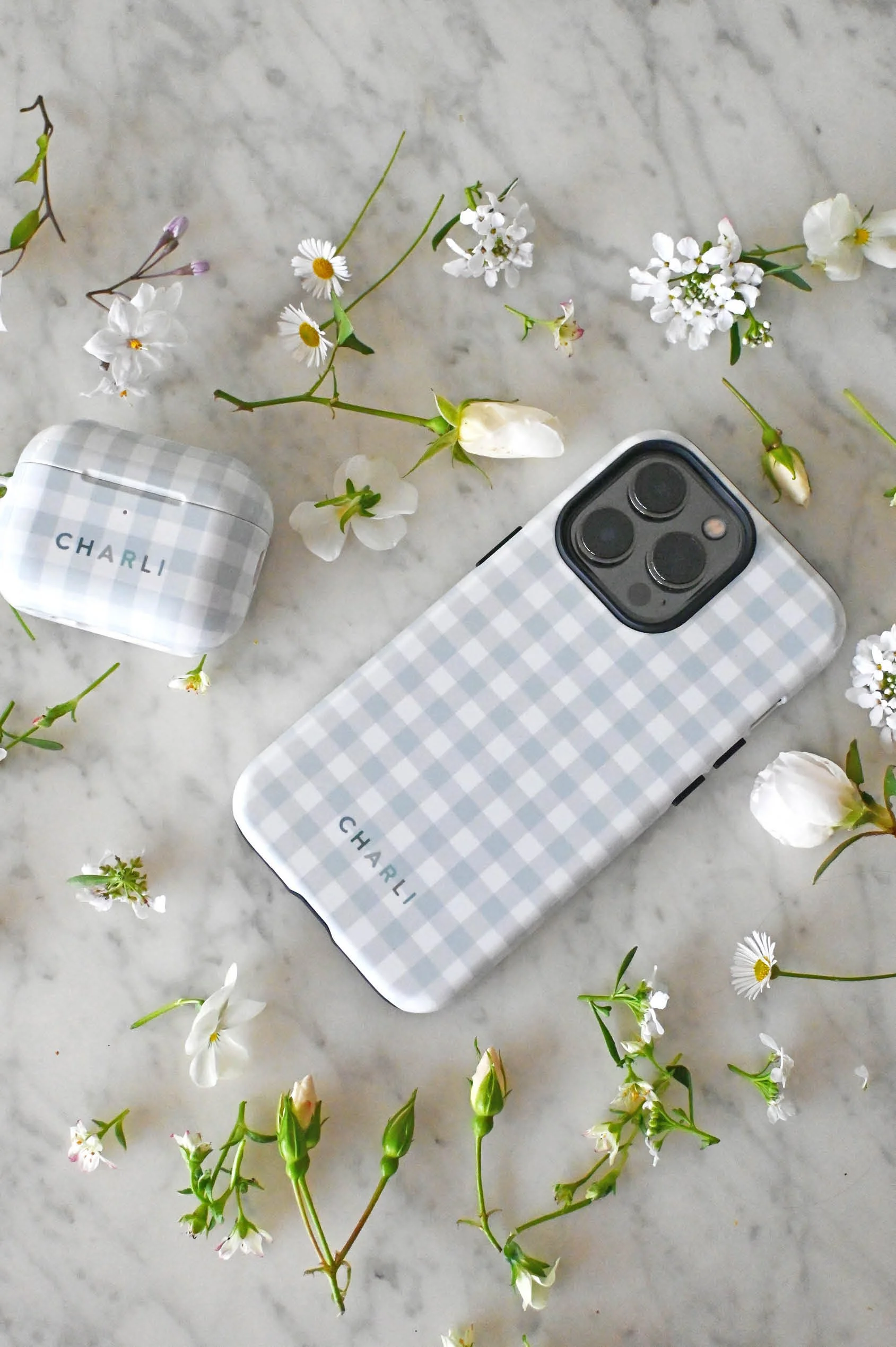 cloud-blue-gingham-personalised-name-phone-case.jpg