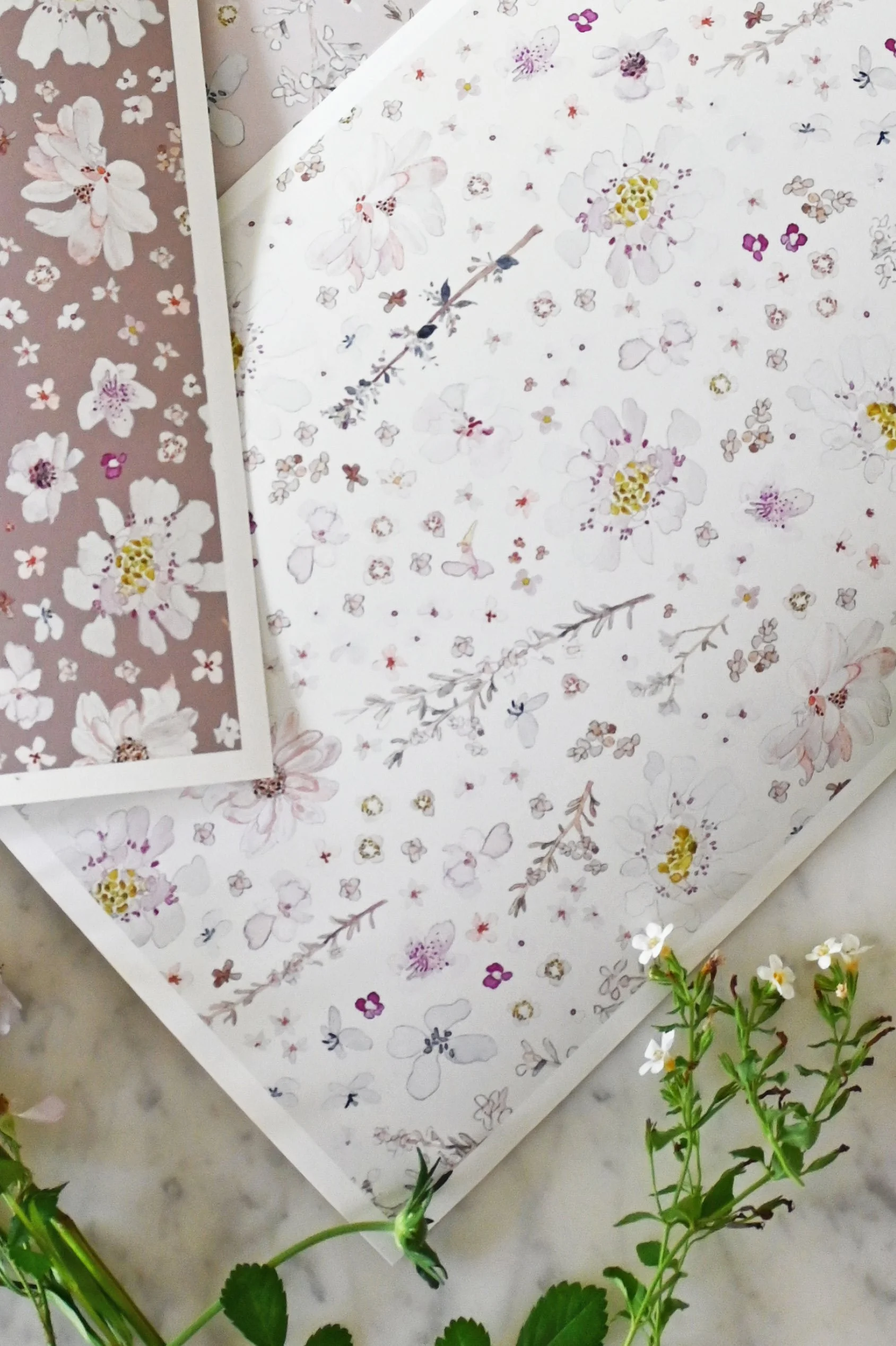What’s Best for Nursery Decor? Prints, Wallpaper or Wall Decals