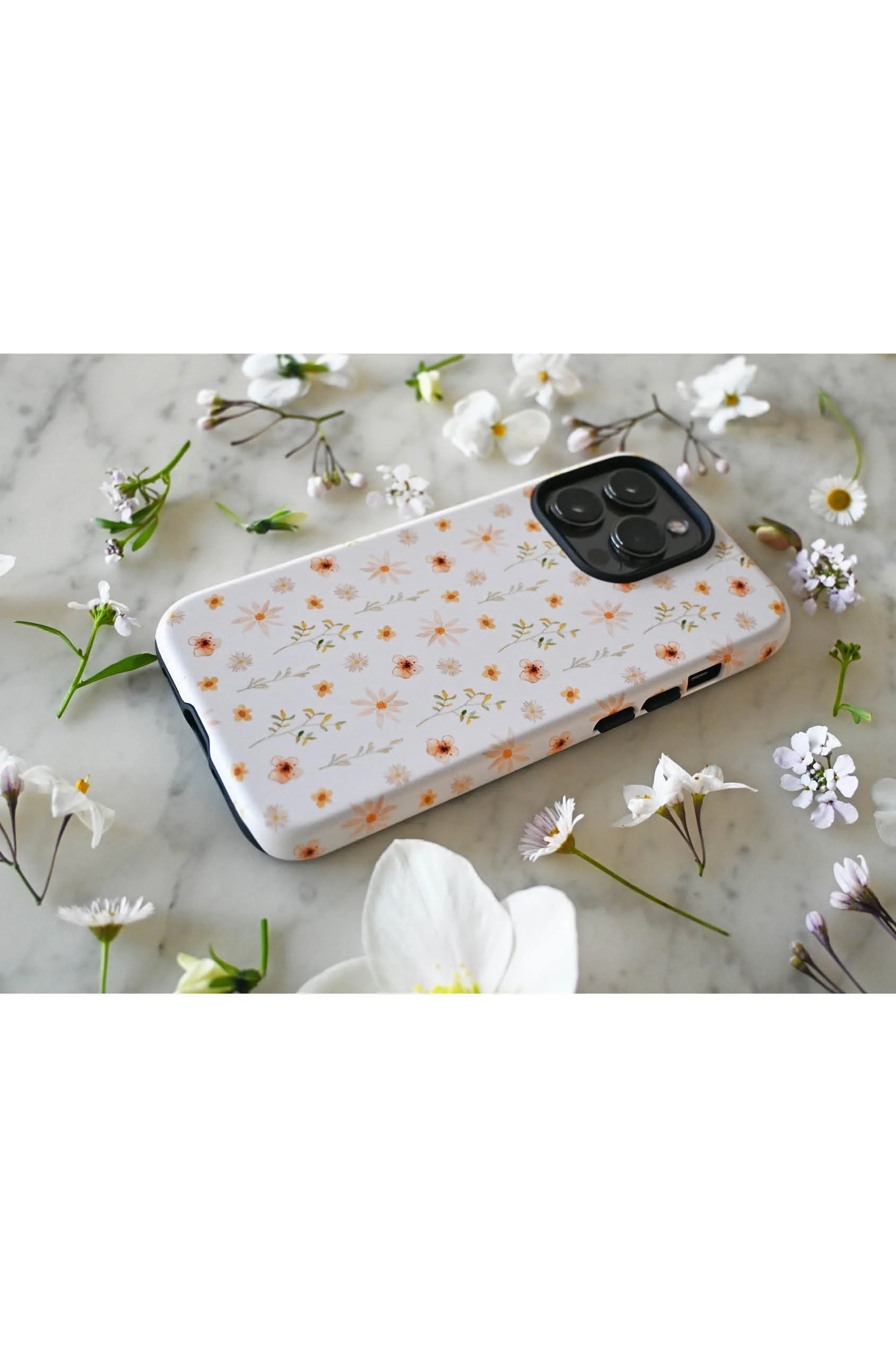 theo-pretty-floral-phone-cover.jpg