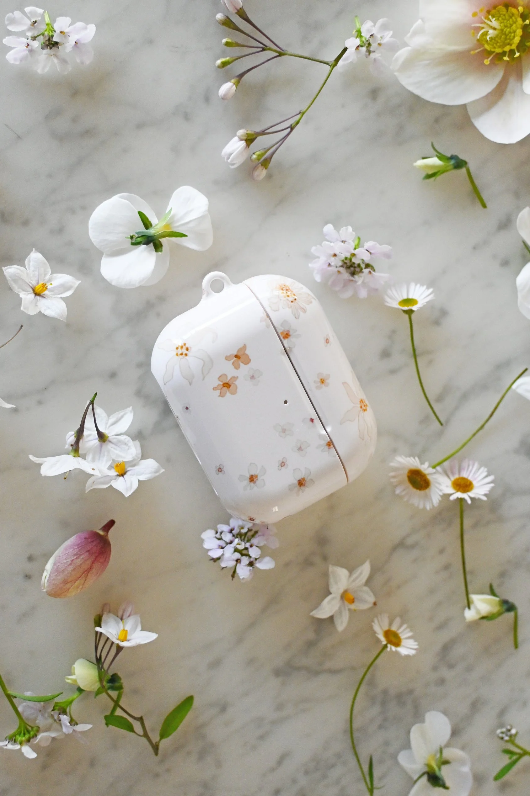 Cosette AirPods Case