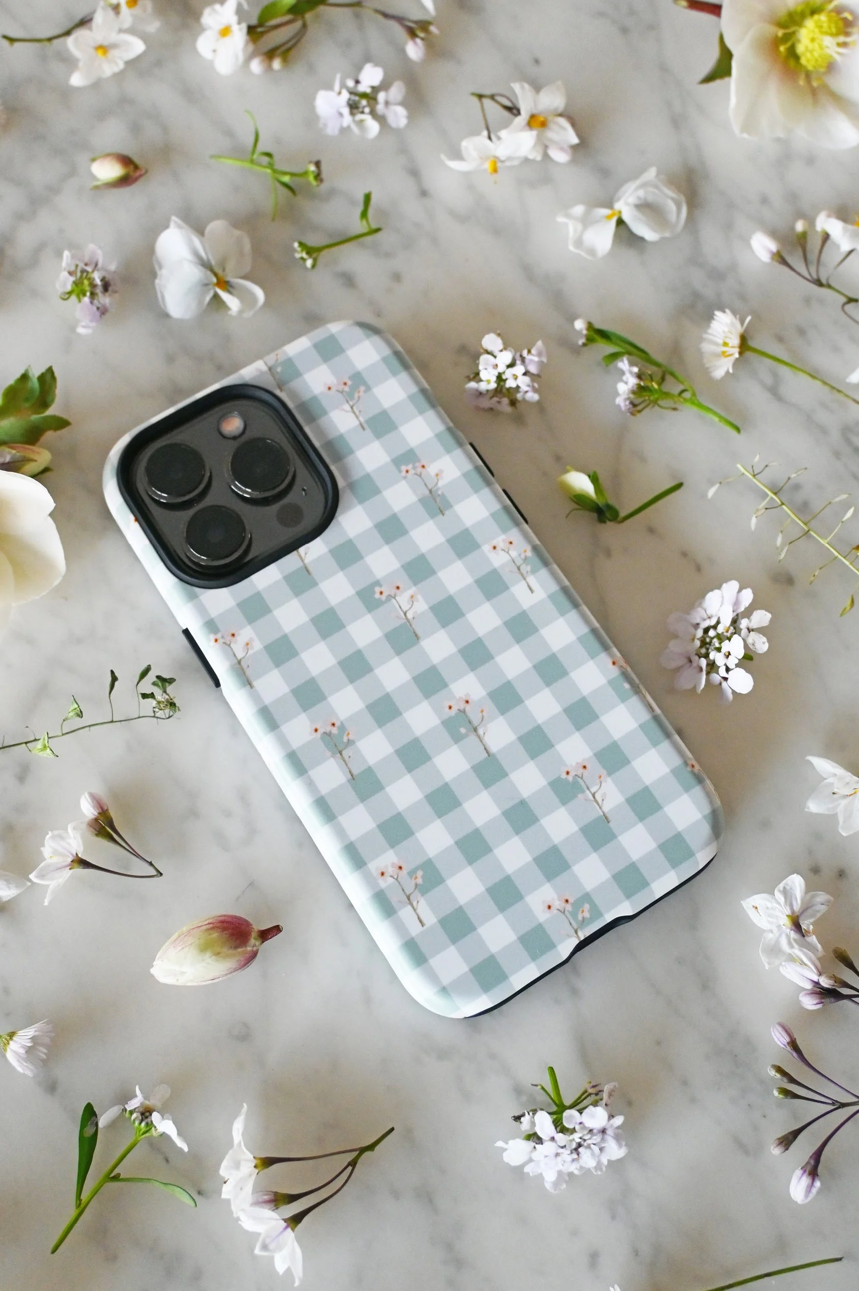 brielle-phone-case-gingham-floral.jpg