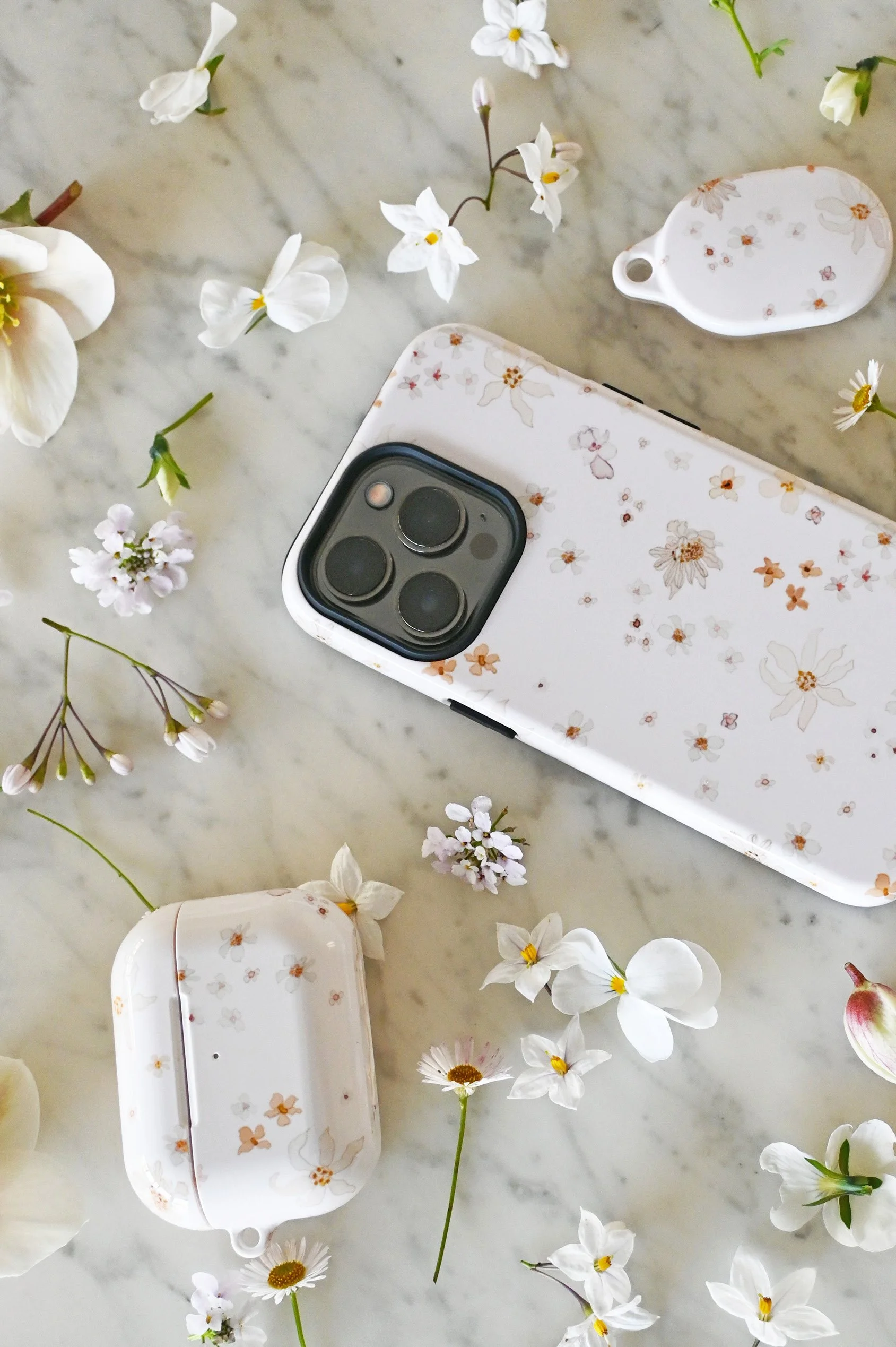 cosette-cute-floral-phone-case-tech-accessories.jpg