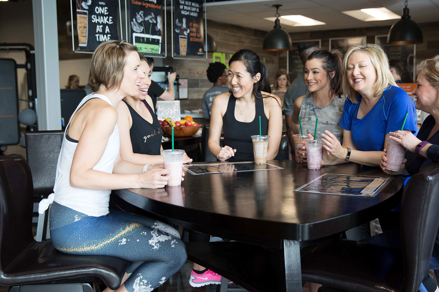 visual-consulting-example-gym-workout-commercial-photography.png