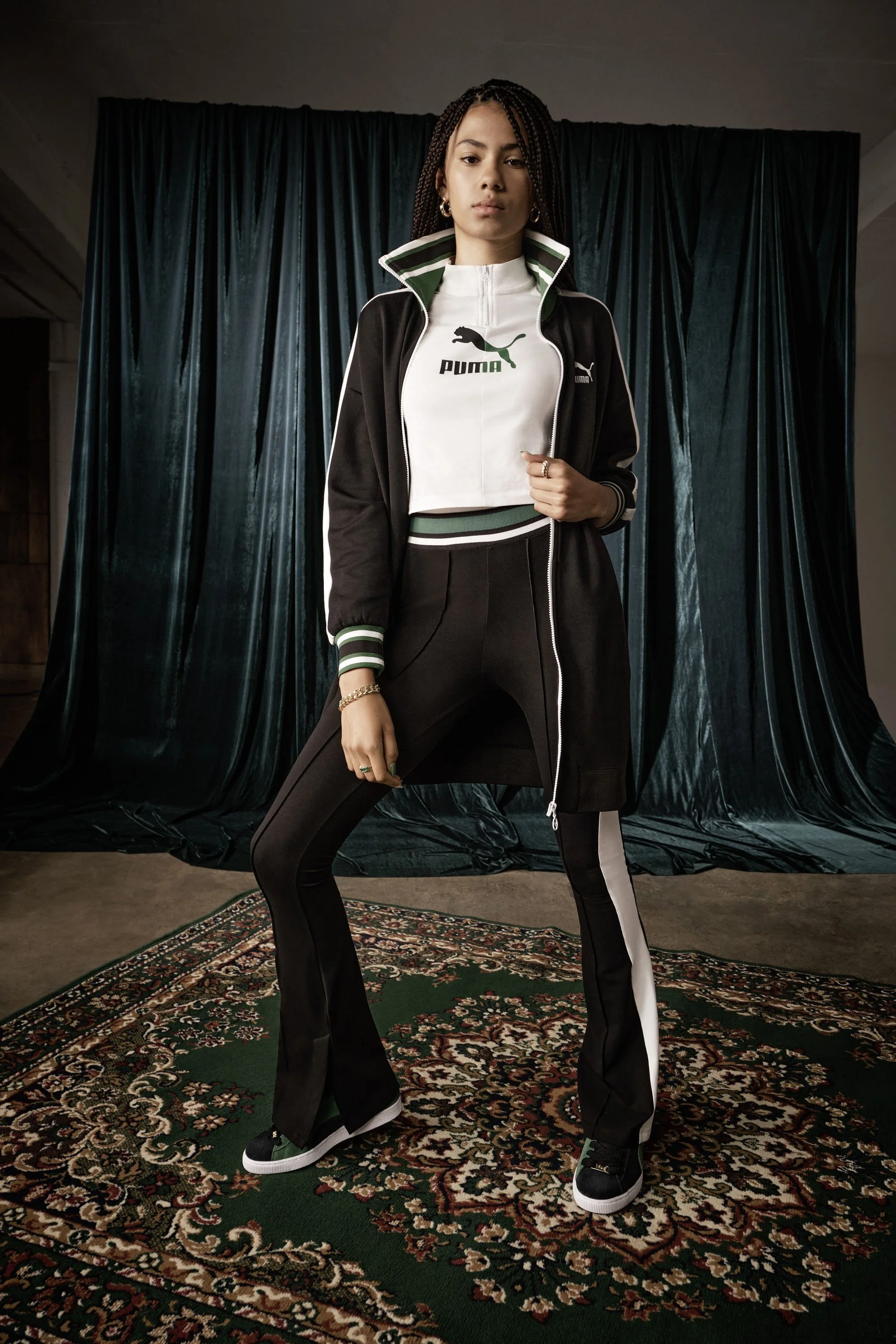 23SS_SP_Archive-Remastered_Suede_WNS_Model_0208.jpg