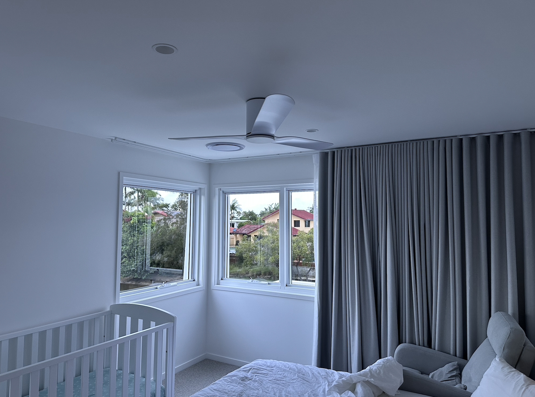 bedroom curtains broadbeach.png
