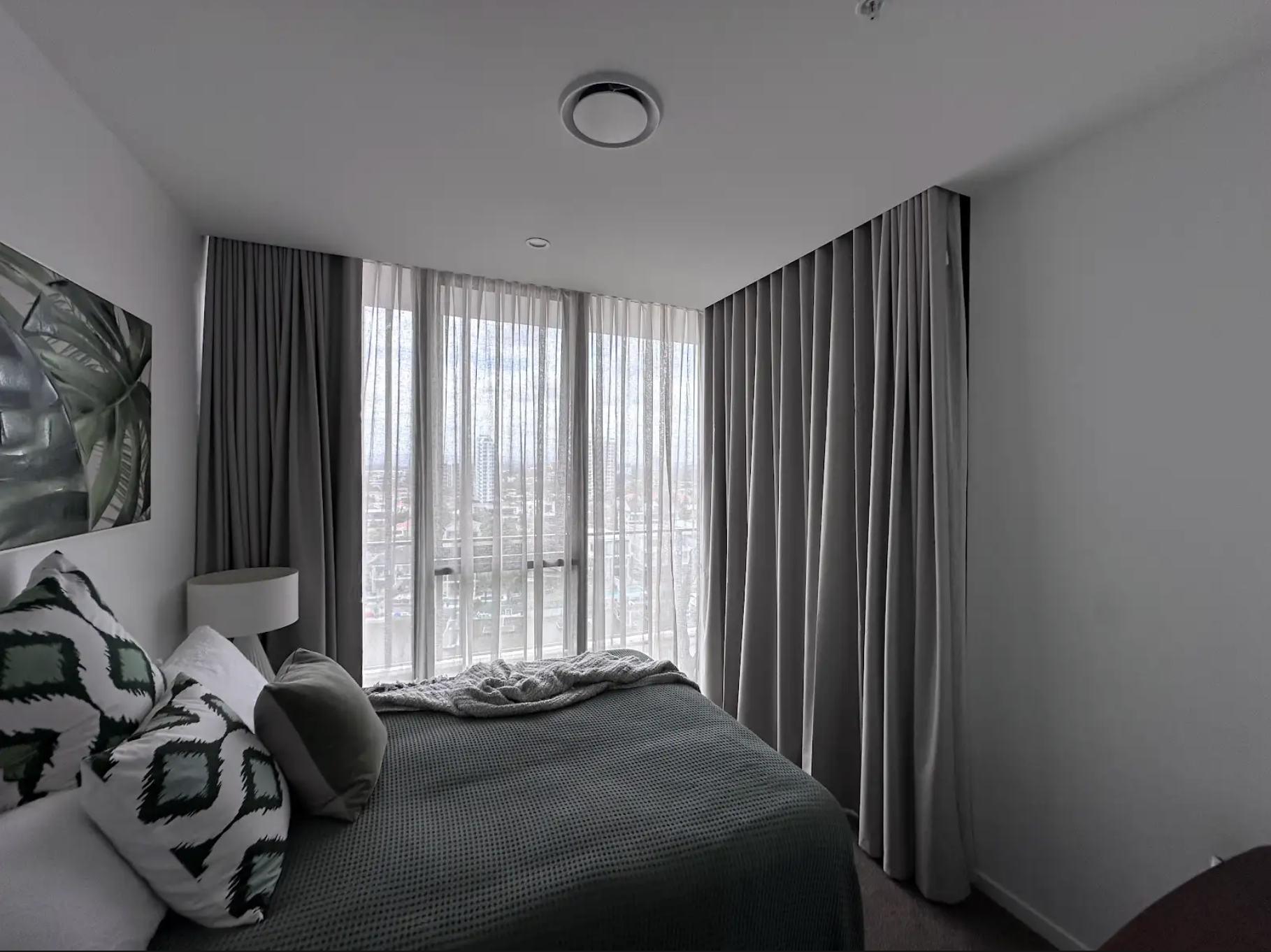 bedroom curtains surfers paradise.png