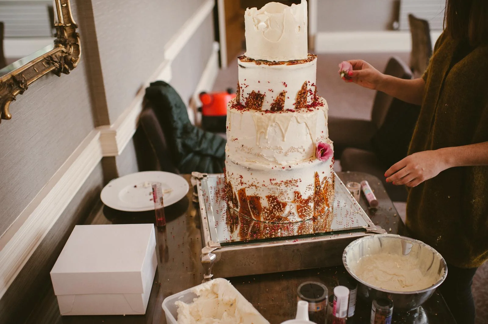 Building a Wedding Cake