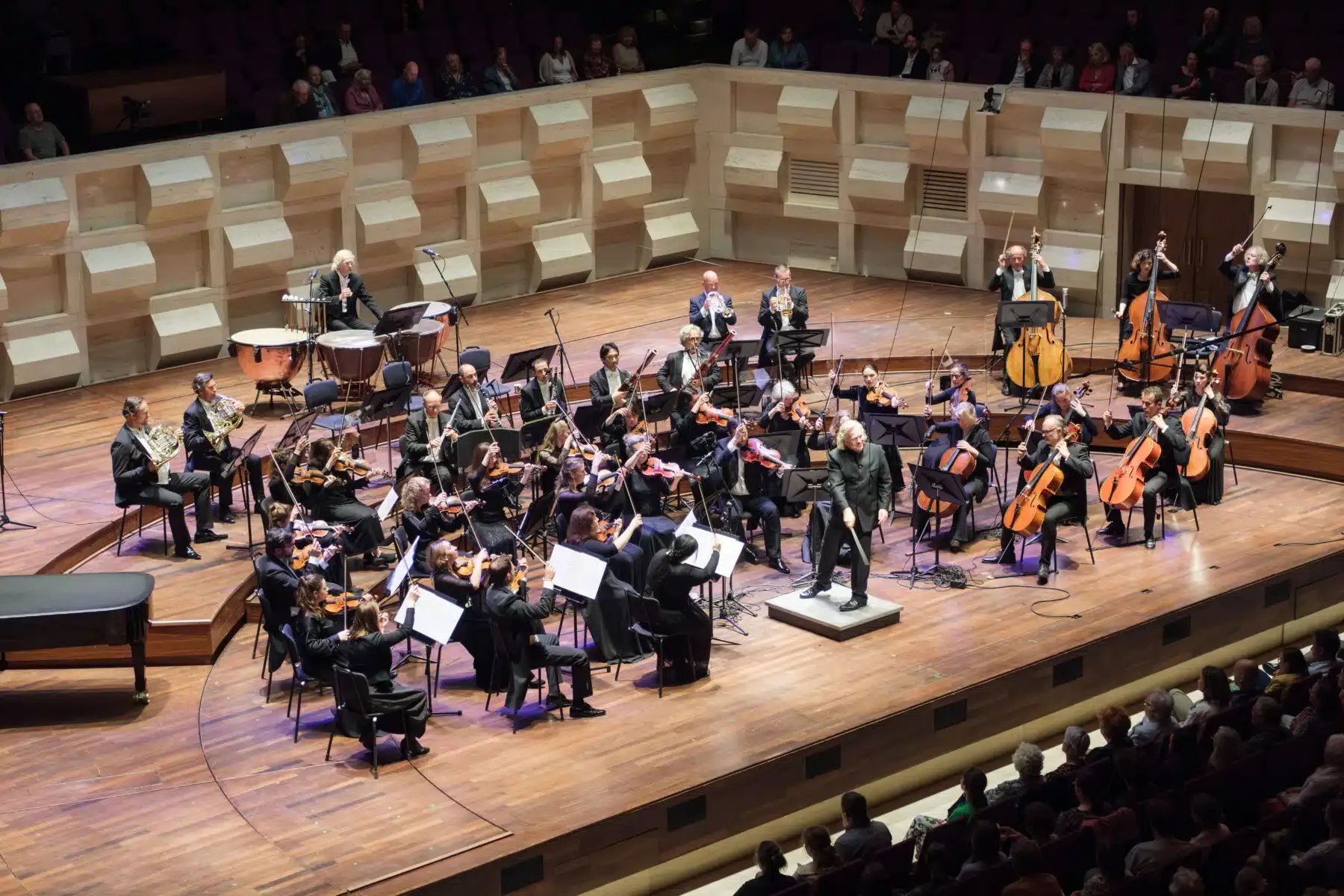 Sinfonia Rotterdam Concerto for Mandolin, Guitar, and Strings  