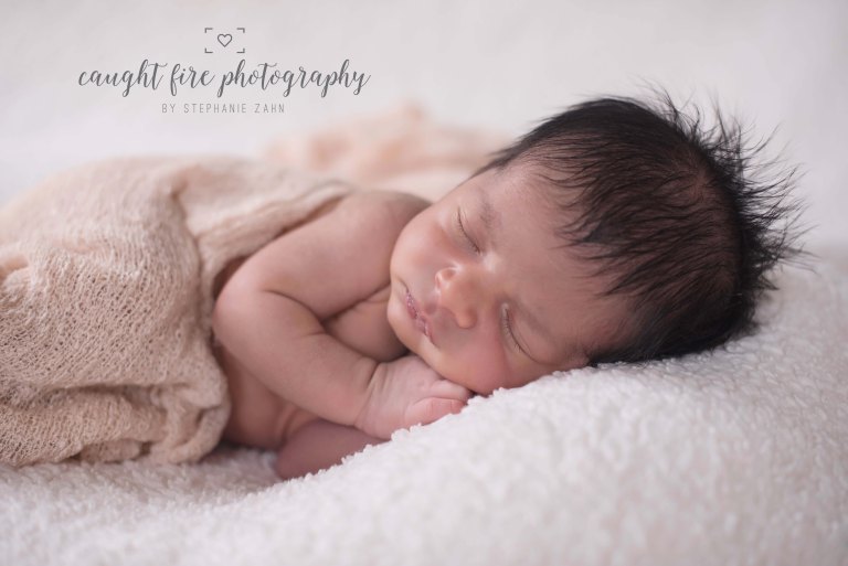 Maple Lawn Newborn Photo 4.jpg