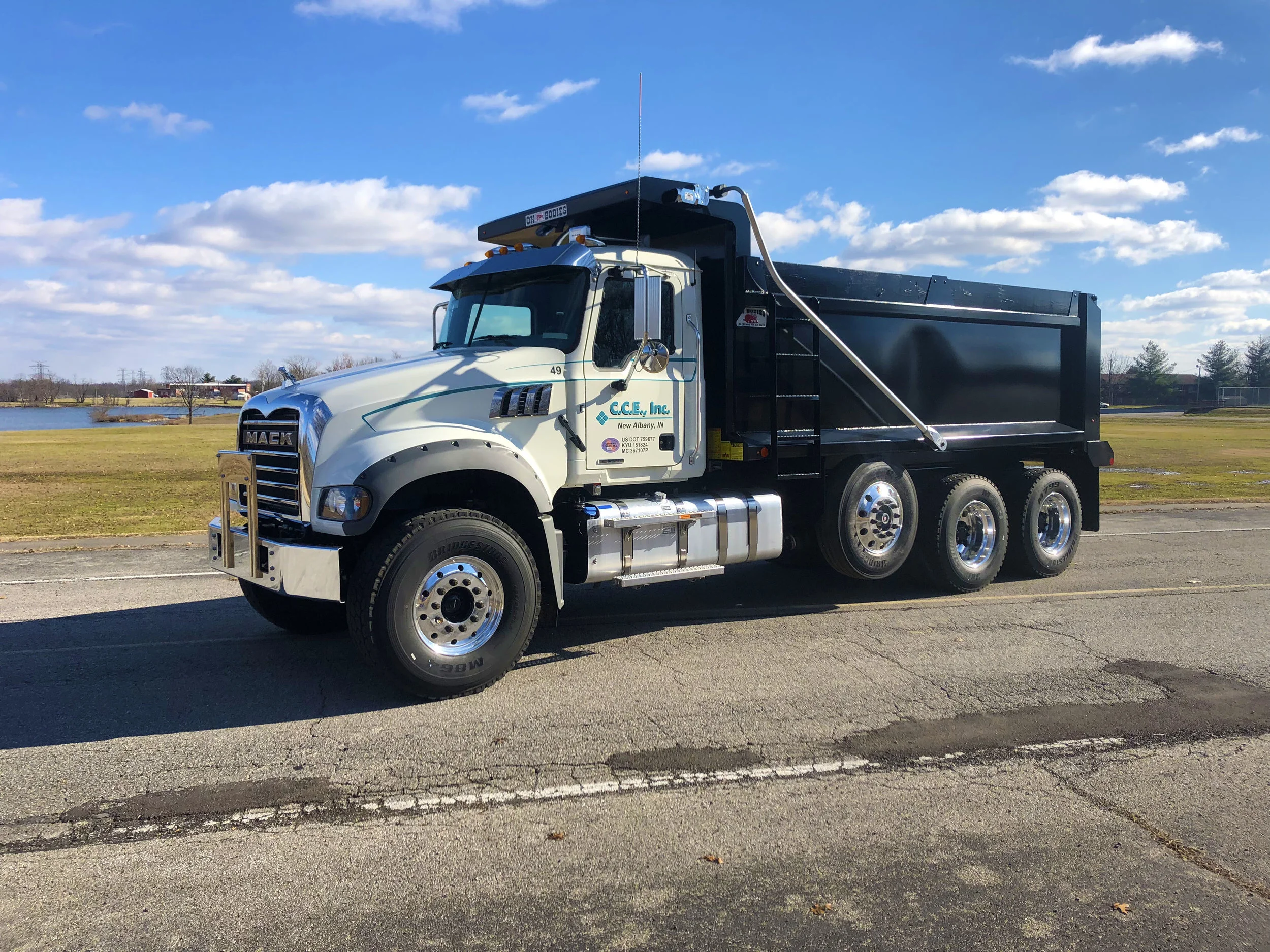 CCE_Trucking.jpg