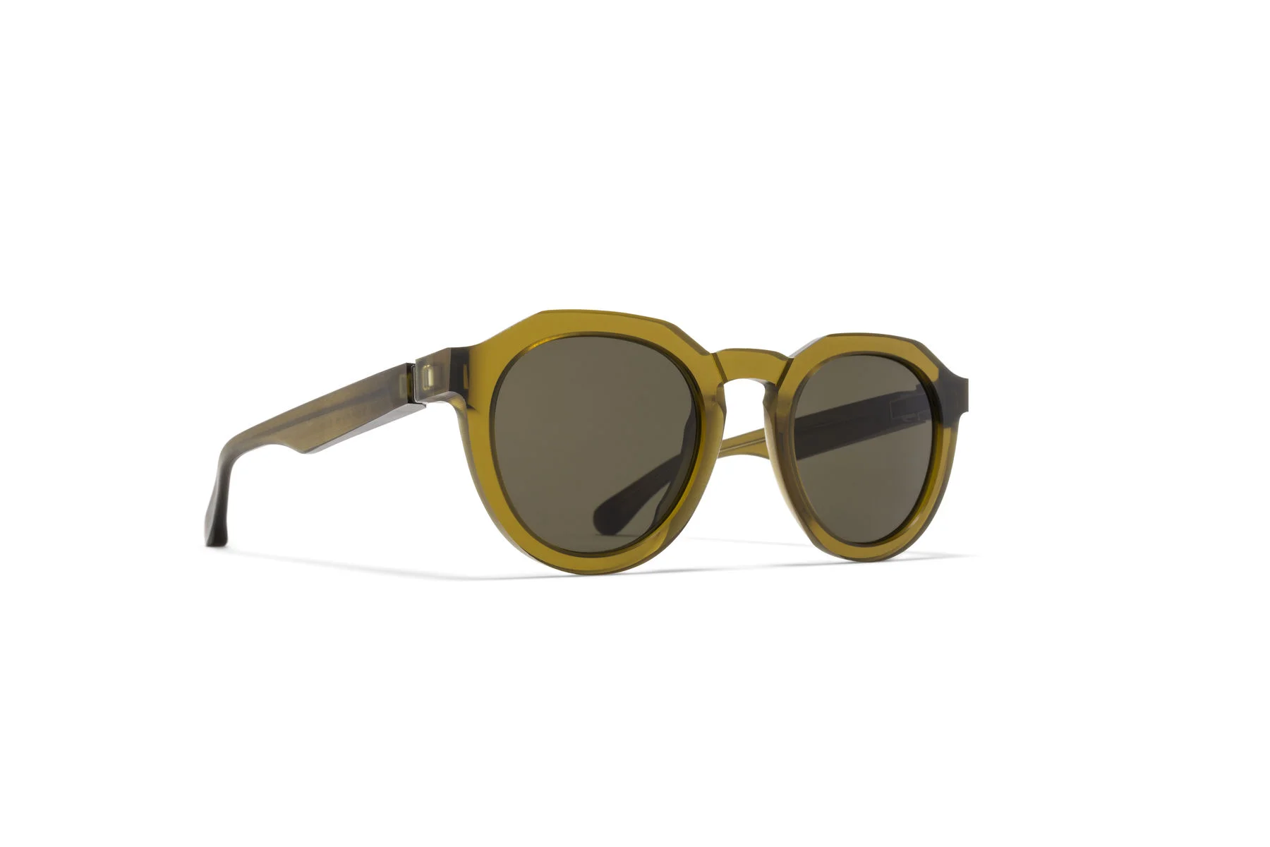 mykita-m-mm-sun-mmraw007-raw-peridot-raw-green-sol59fb1e9e92e4b.jpg