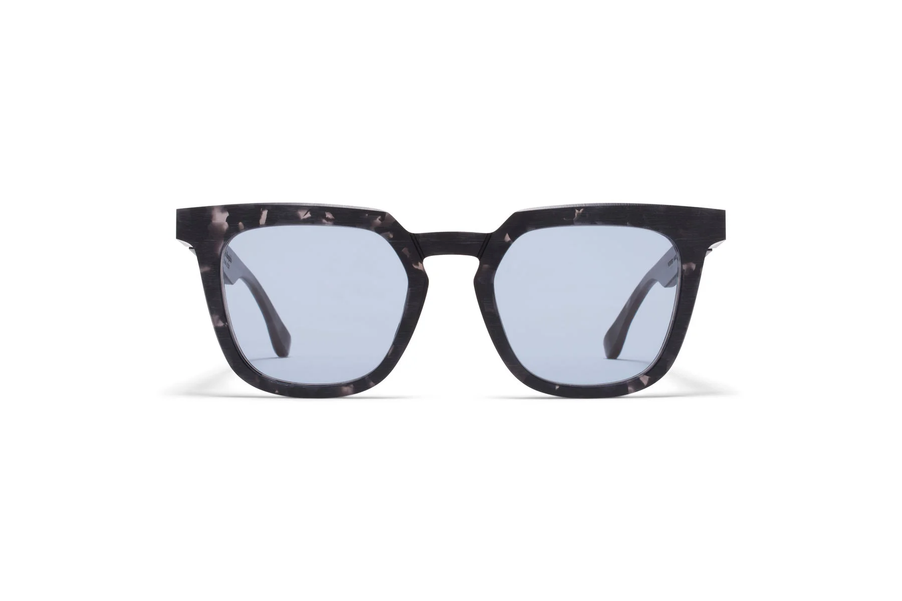 mykita-m-mm-sun-mmraw008-raw-black-havana-sky-blue-solid-2503535_p-2AF8lzTtAPThH9.jpg