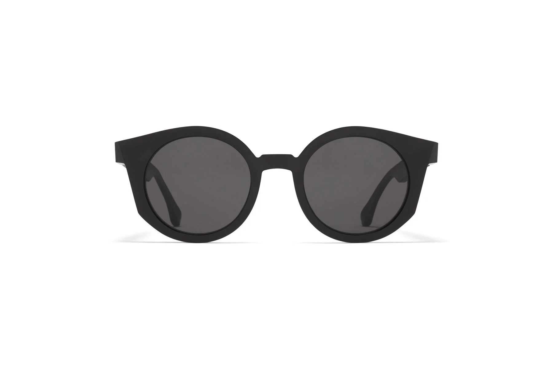 mykita-m-mm-sun-mmraw013-raw-black-dark-grey-solid-2503720-p-2.jpg
