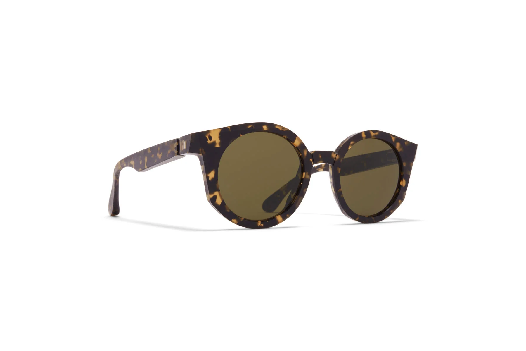 mykita-m-mm-sun-mmraw013-raw-black-drops-raw-green-solid-2503722-p-1.jpg