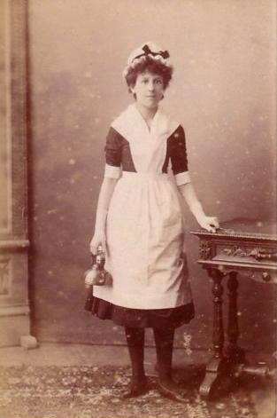 tweeny circa 1900.jpg