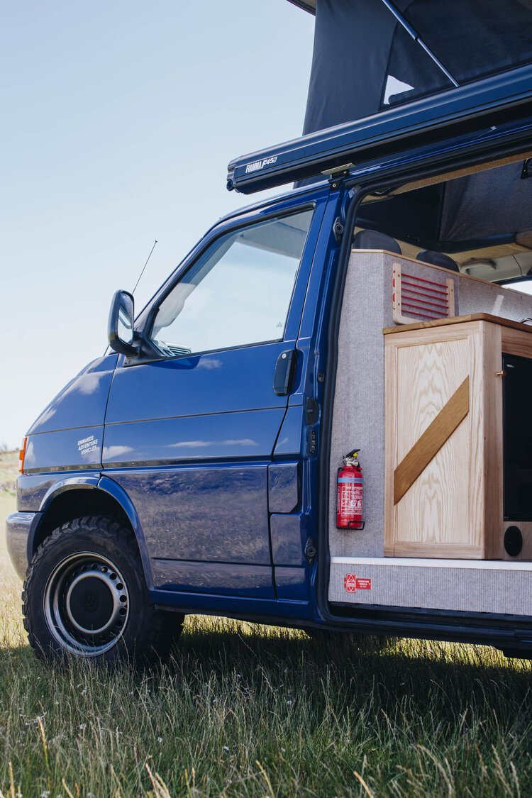 Lou_Bird_VW_T4-25.jpg