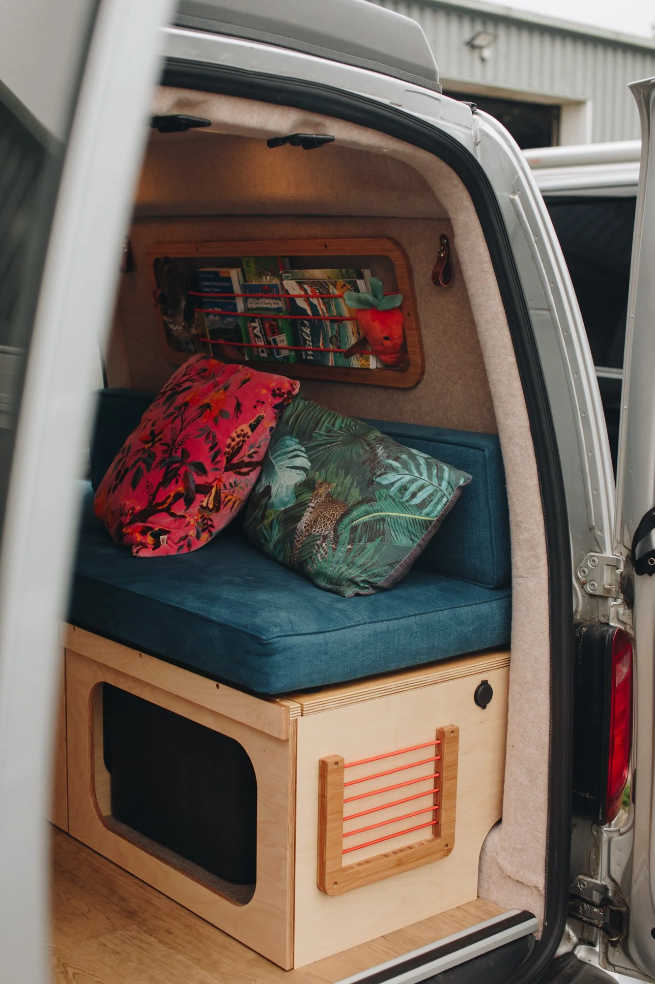 CamperPouch-6.jpg (Copy)